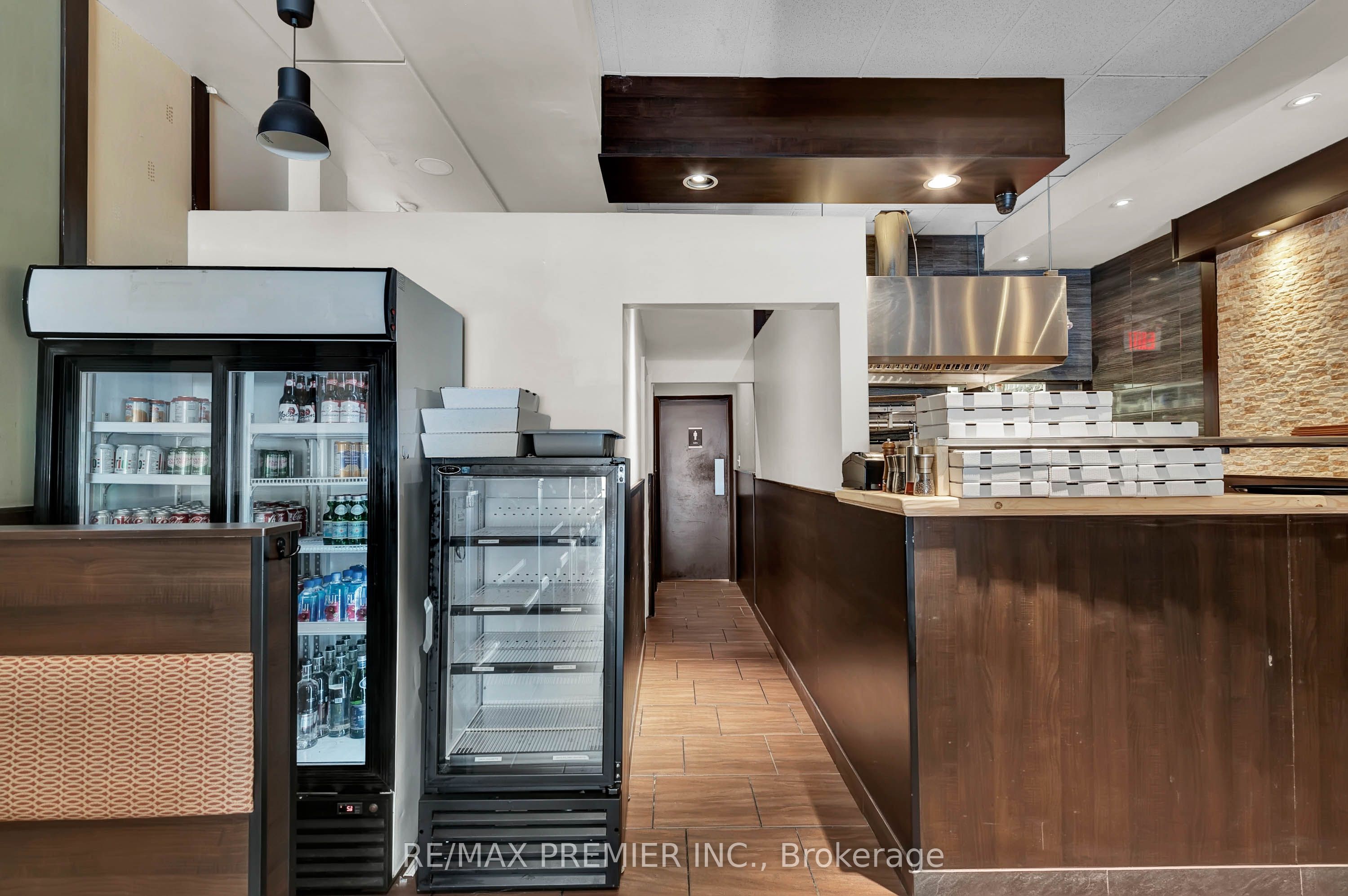 4000 Steeles Ave W Property Photo 12