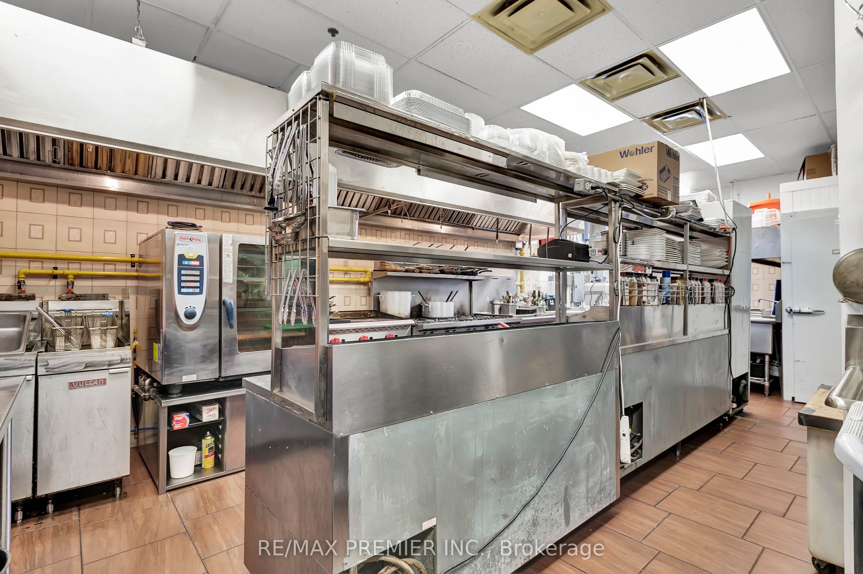 4000 Steeles Ave W Property Photo 22