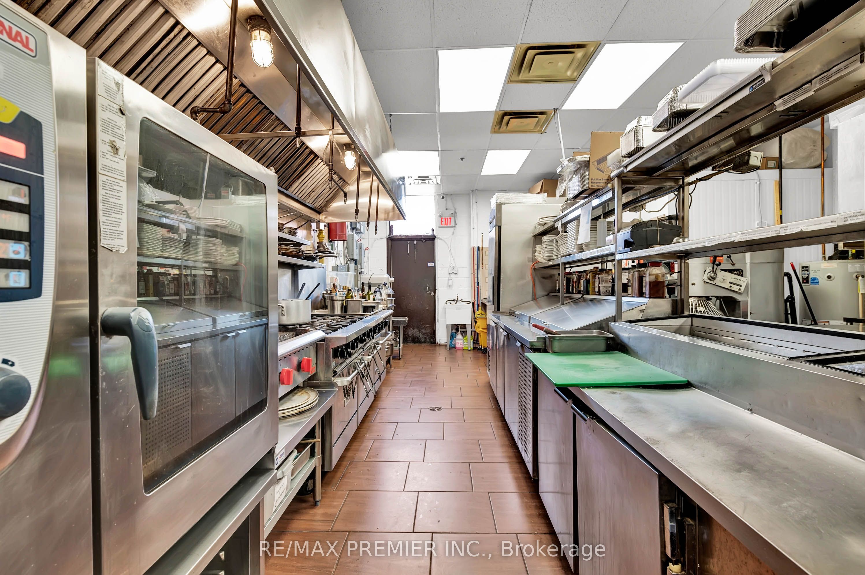 4000 Steeles Ave W Property Photo 23