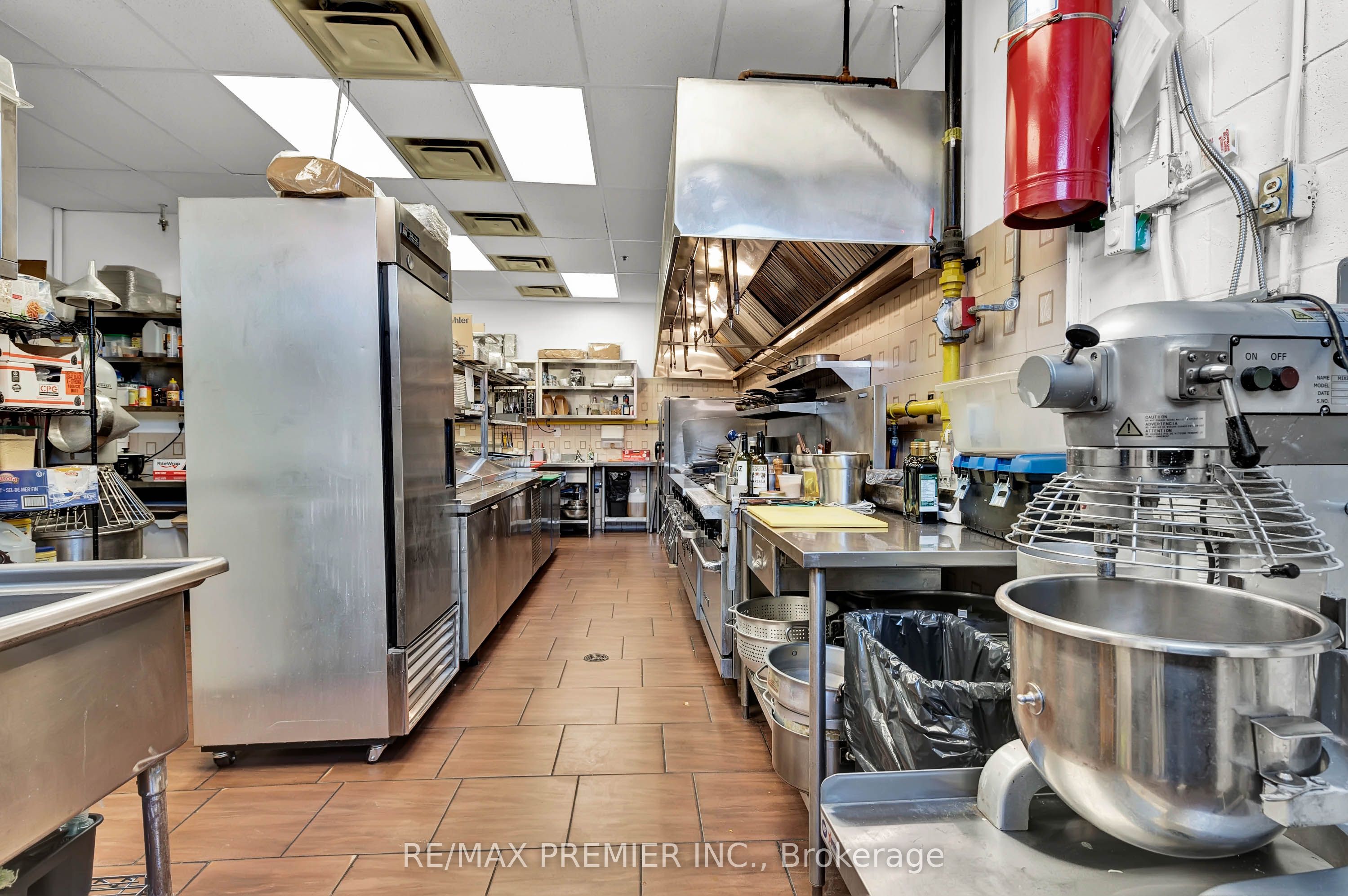 4000 Steeles Ave W Property Photo 24