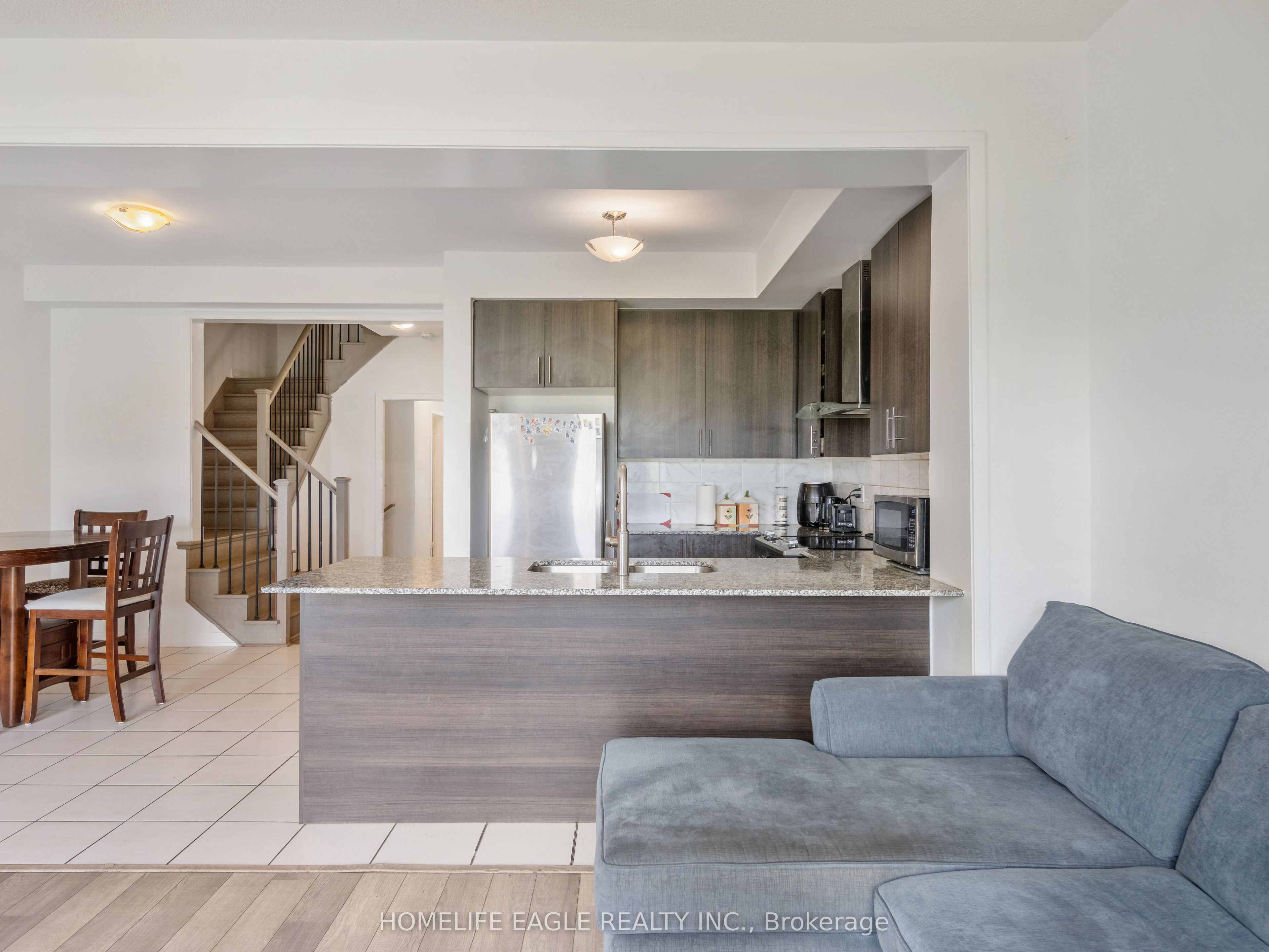 228 Bennett Street Property Photo 7