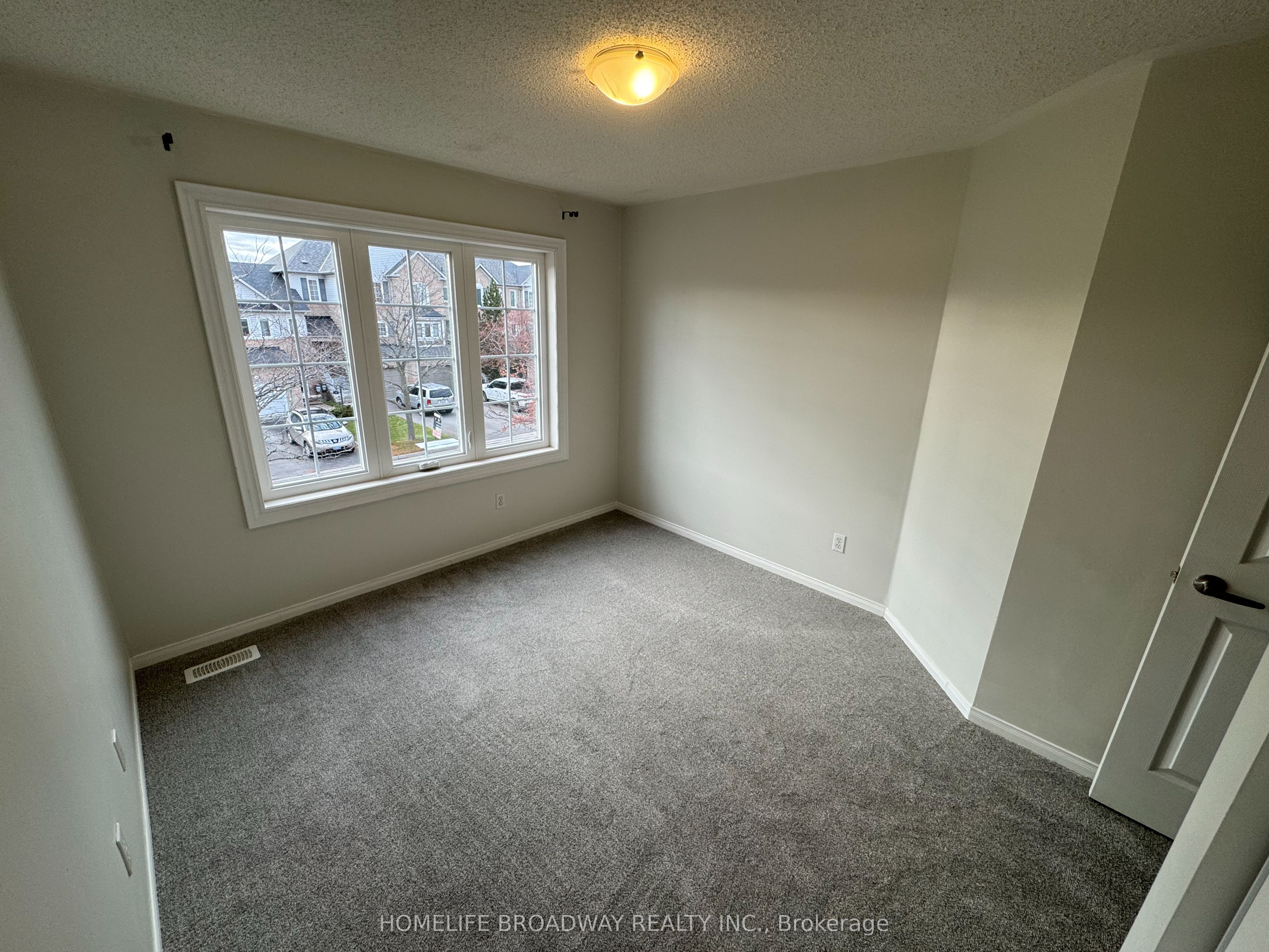 7 Stiles Avenue Property Photo 31