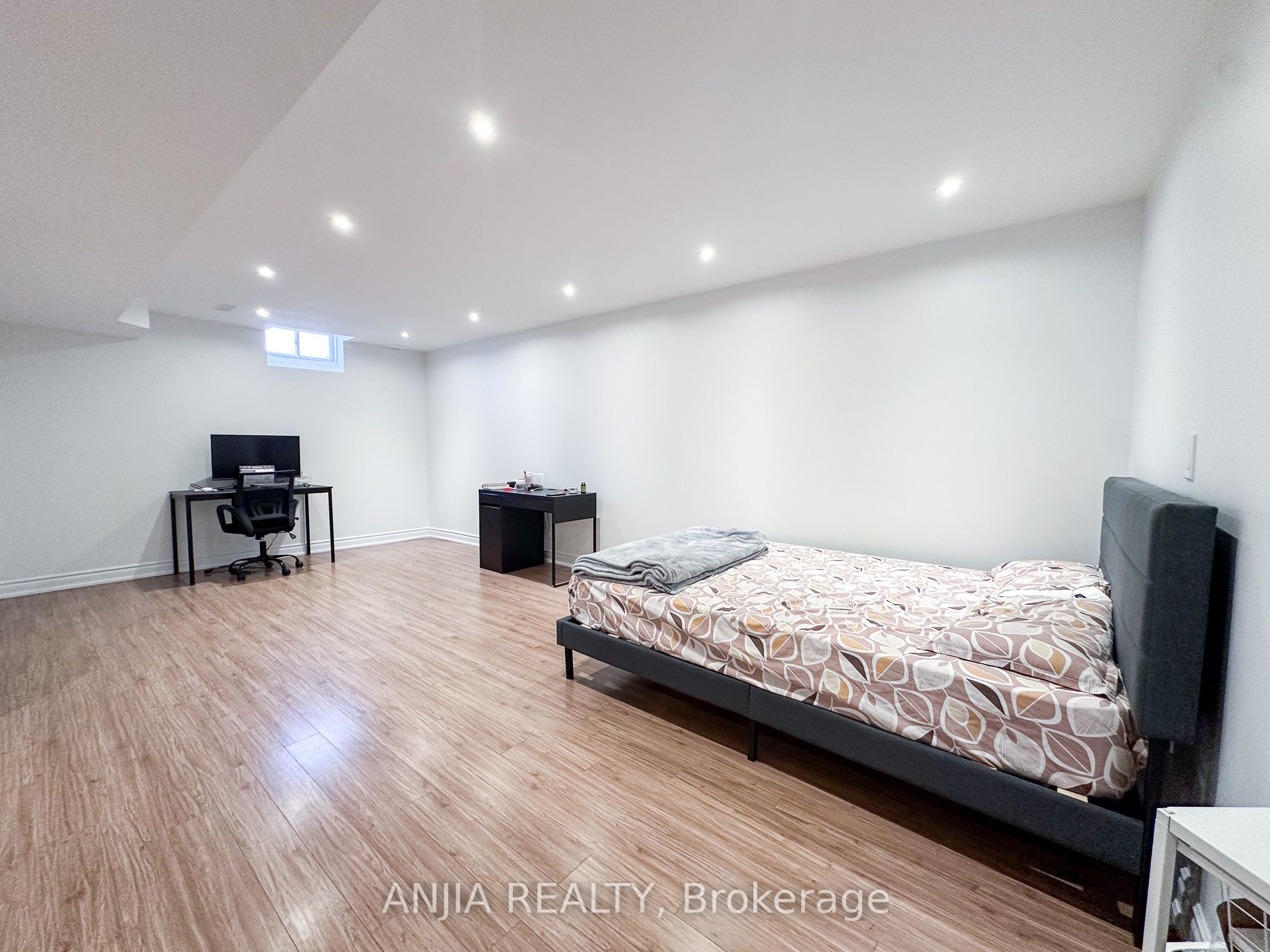 40 Cathmar Dr Property Photo 12