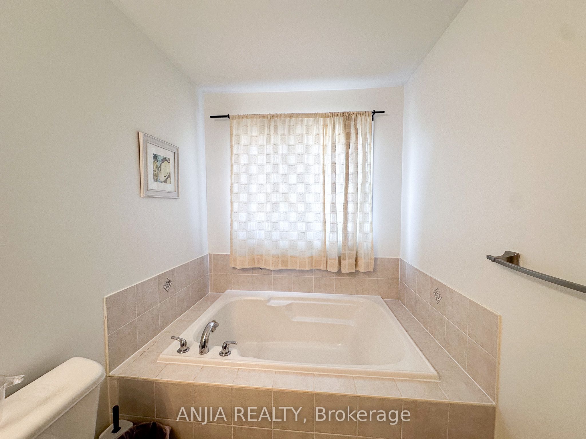 40 Cathmar Dr Property Photo 16