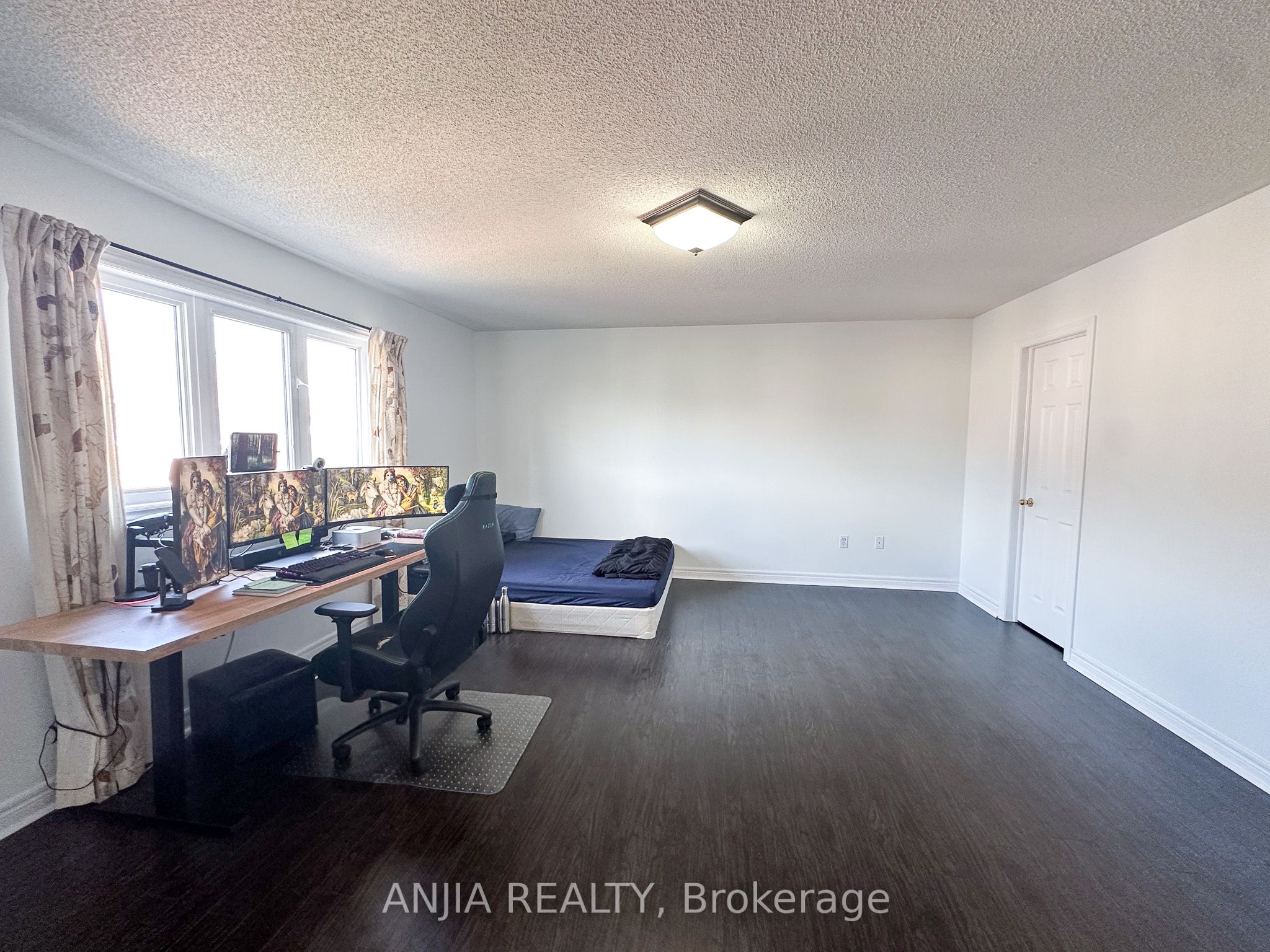 40 Cathmar Dr Property Photo 22