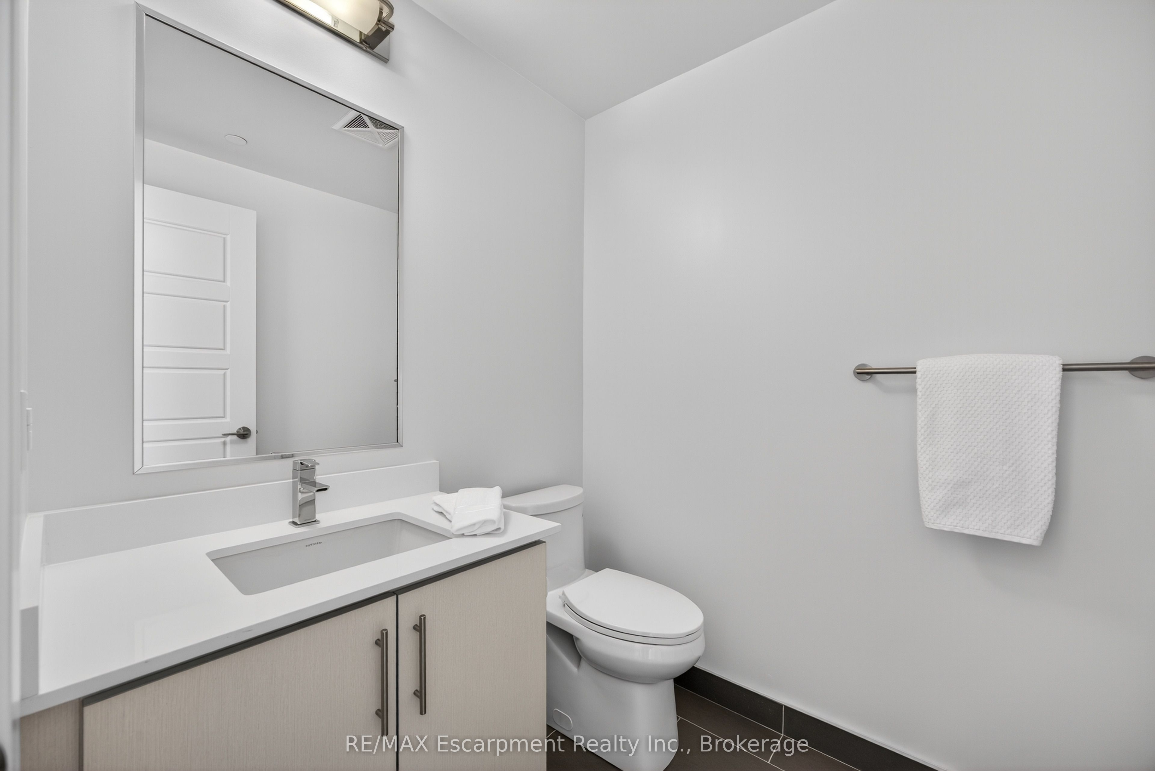 317 Broward Way 125 Property Photo 23