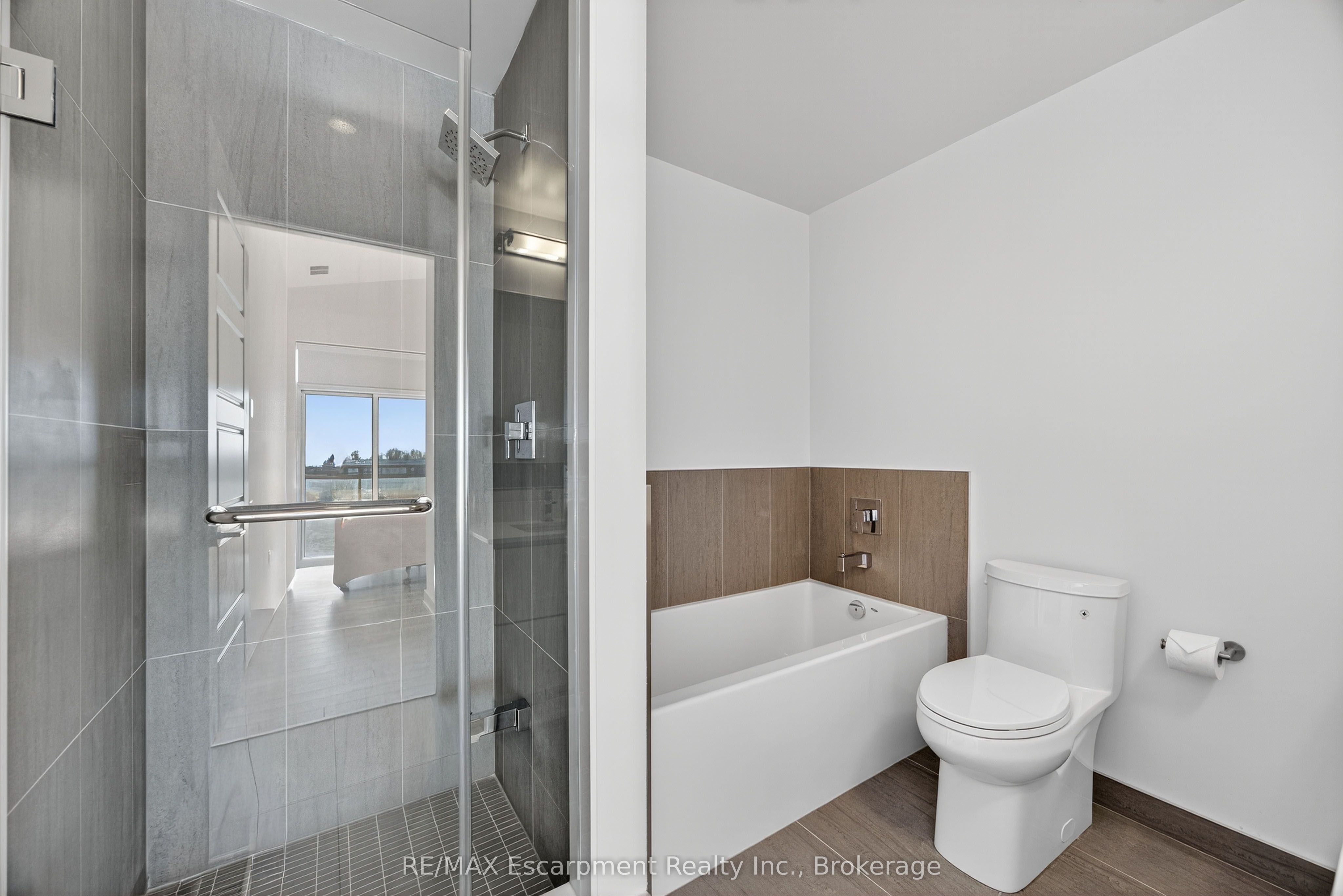 317 Broward Way 125 Property Photo 34