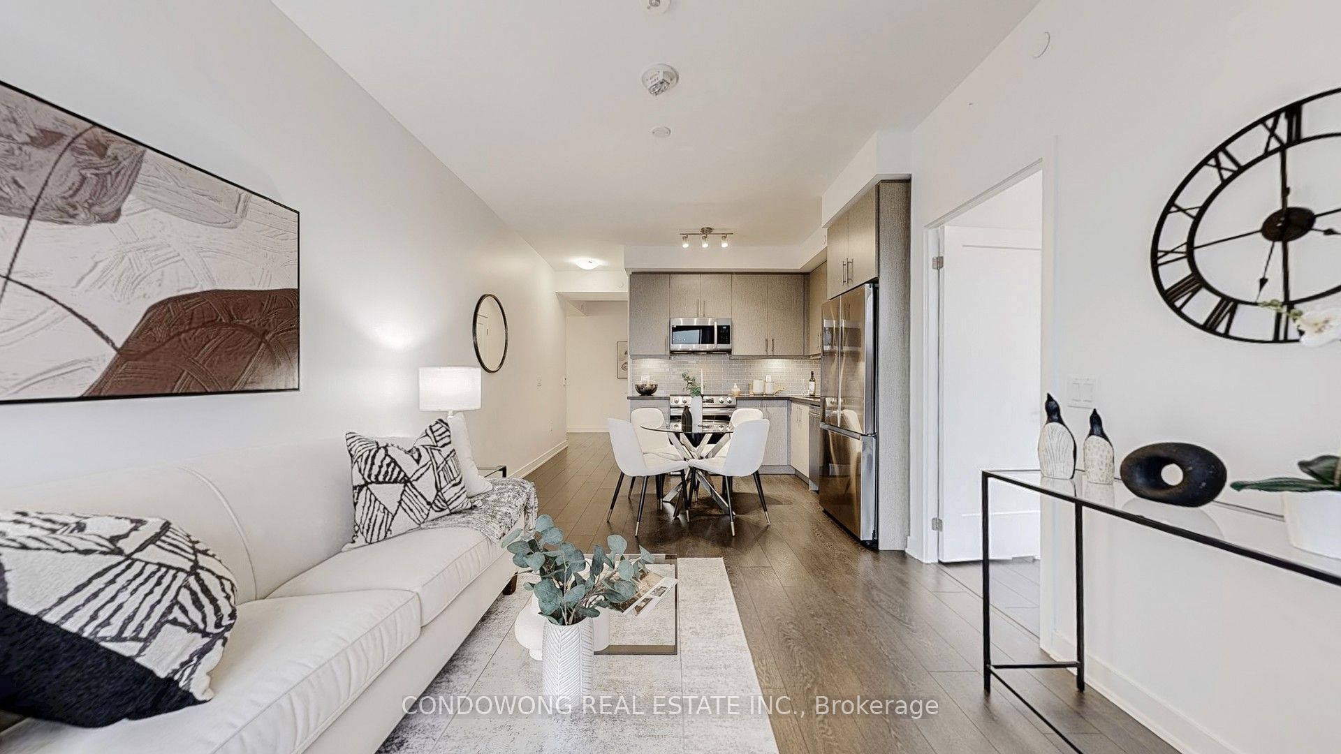 95 Oneida Cres Property Photo 1