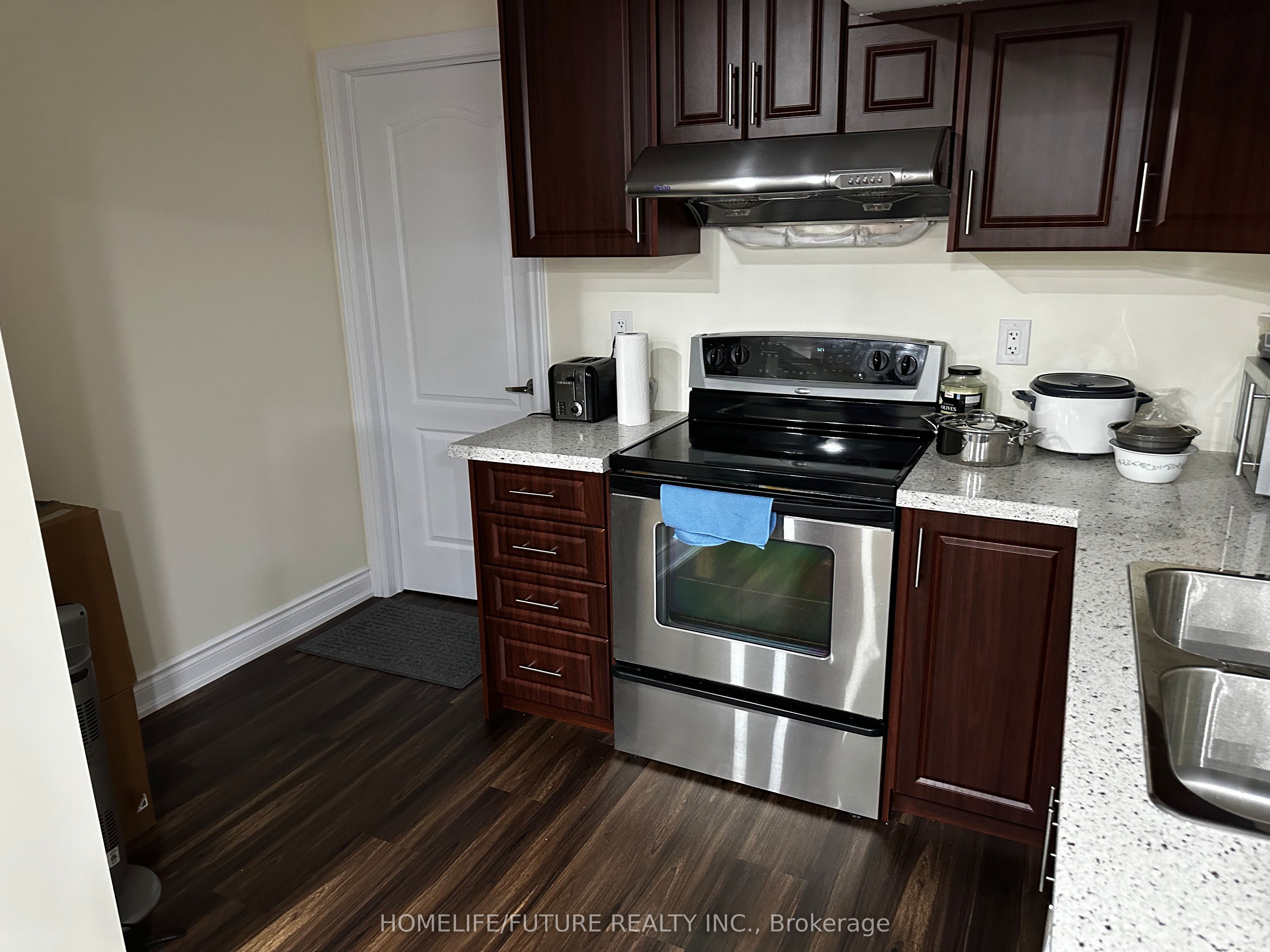 426 Wycliffe Avenue Basment Property Photo 8