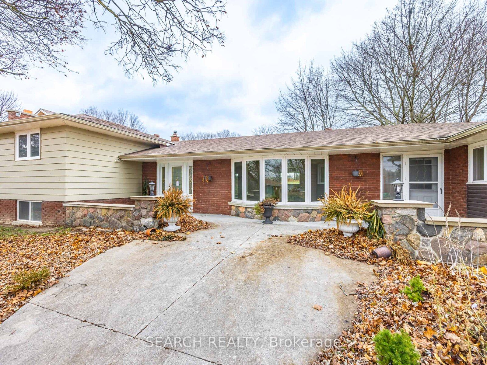 41 Hamilton Drive Property Photo 1