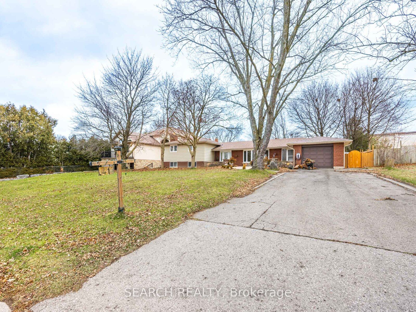 41 Hamilton Drive Property Photo 3