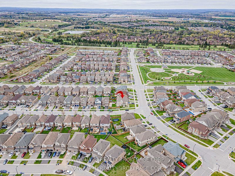 75 Treetops Boulevard Property Photo 8