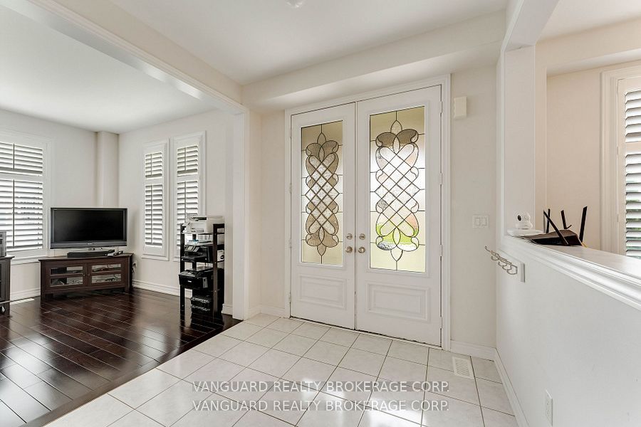 75 Treetops Boulevard Property Photo 16