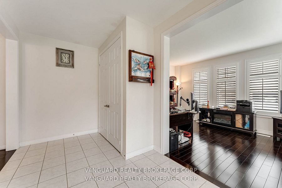 75 Treetops Boulevard Property Photo 17