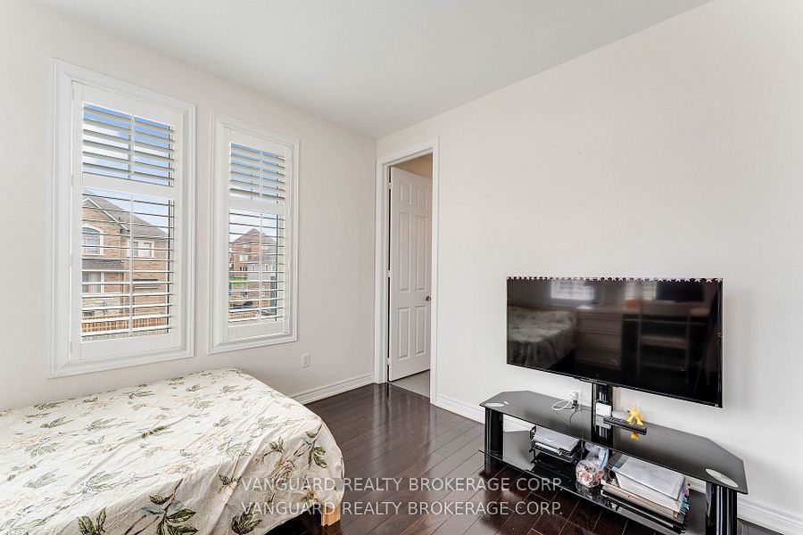 75 Treetops Boulevard Property Photo 31