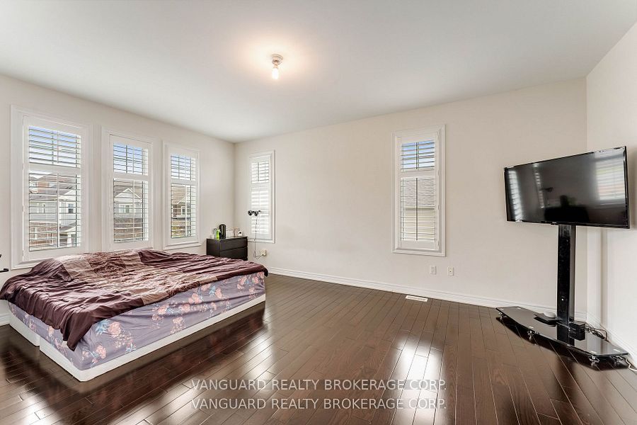 75 Treetops Boulevard Property Photo 36