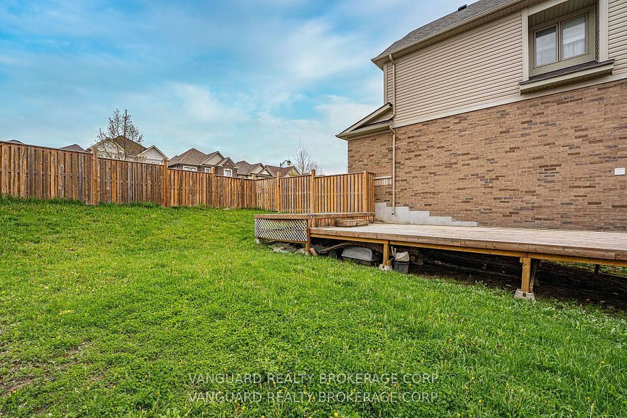 75 Treetops Boulevard Property Photo 39