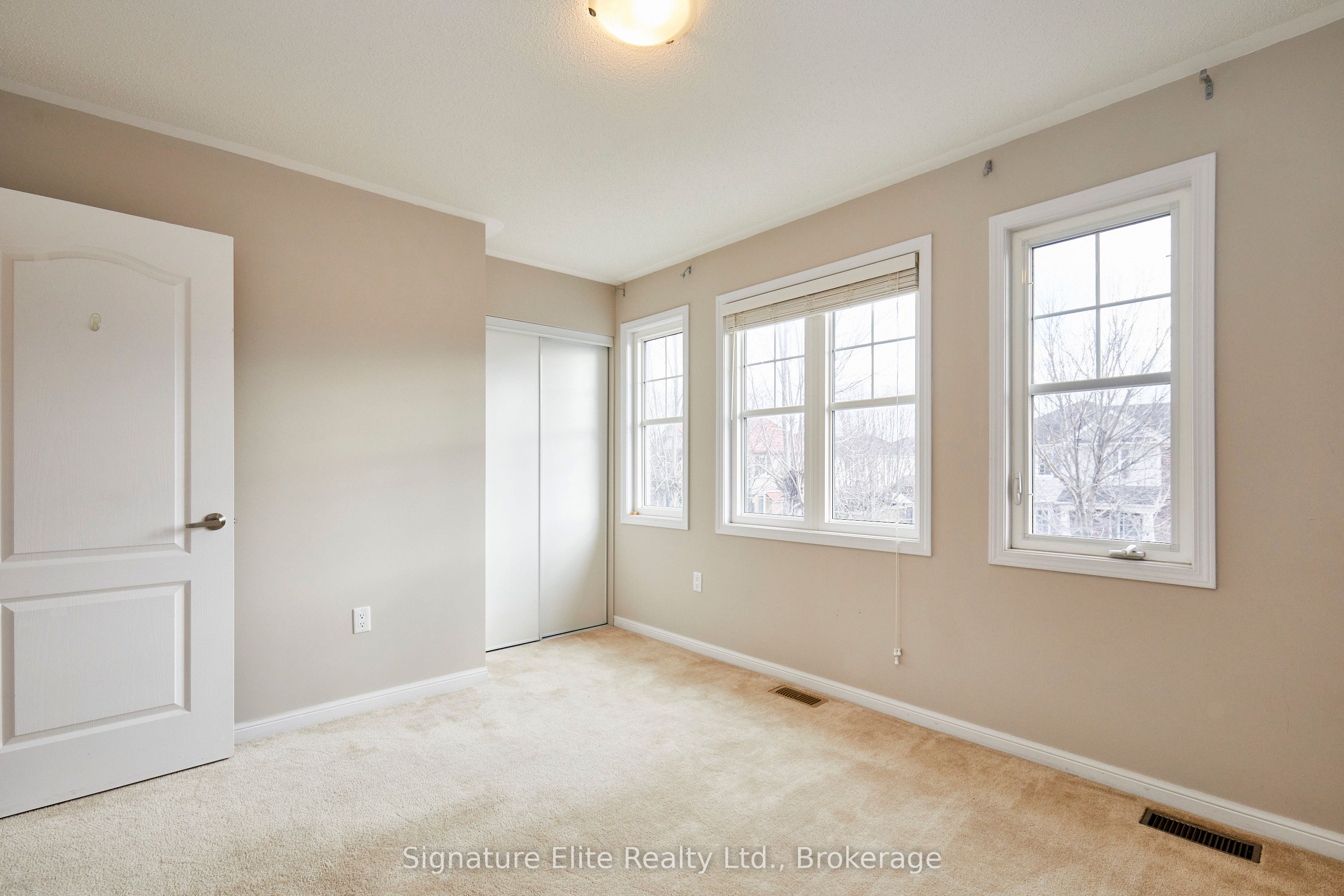 58 John W Taylor Avenue Property Photo 20