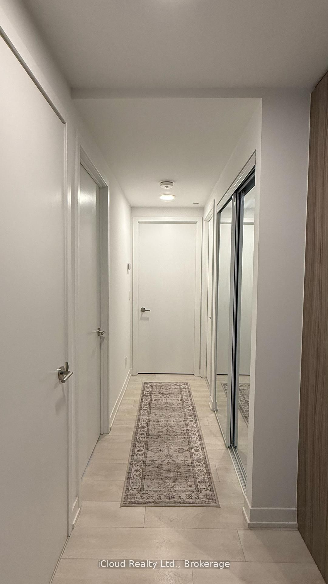7950 Bathurst Street 210 Property Photo 17