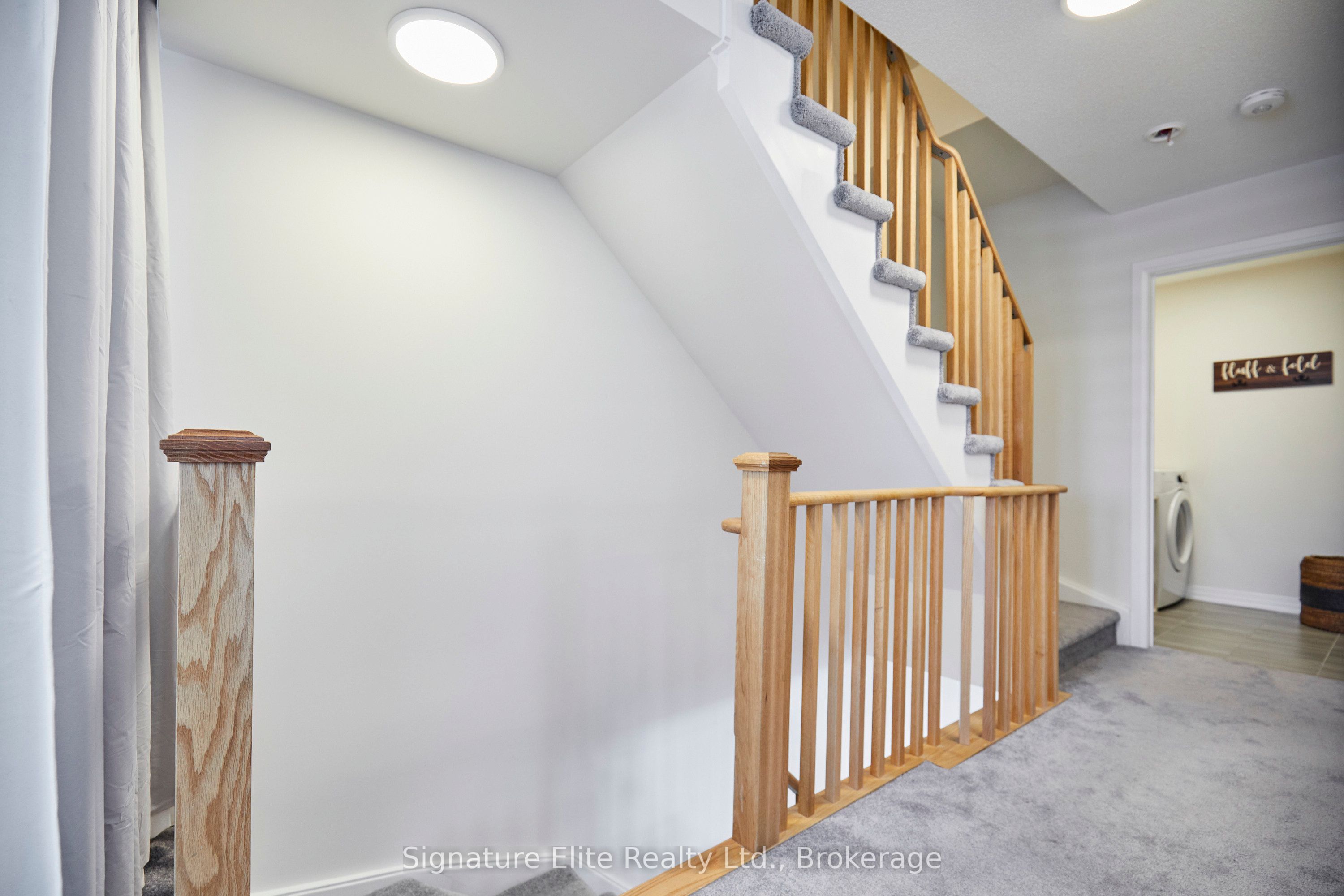 70 Baynes Way 8 Property Photo 19
