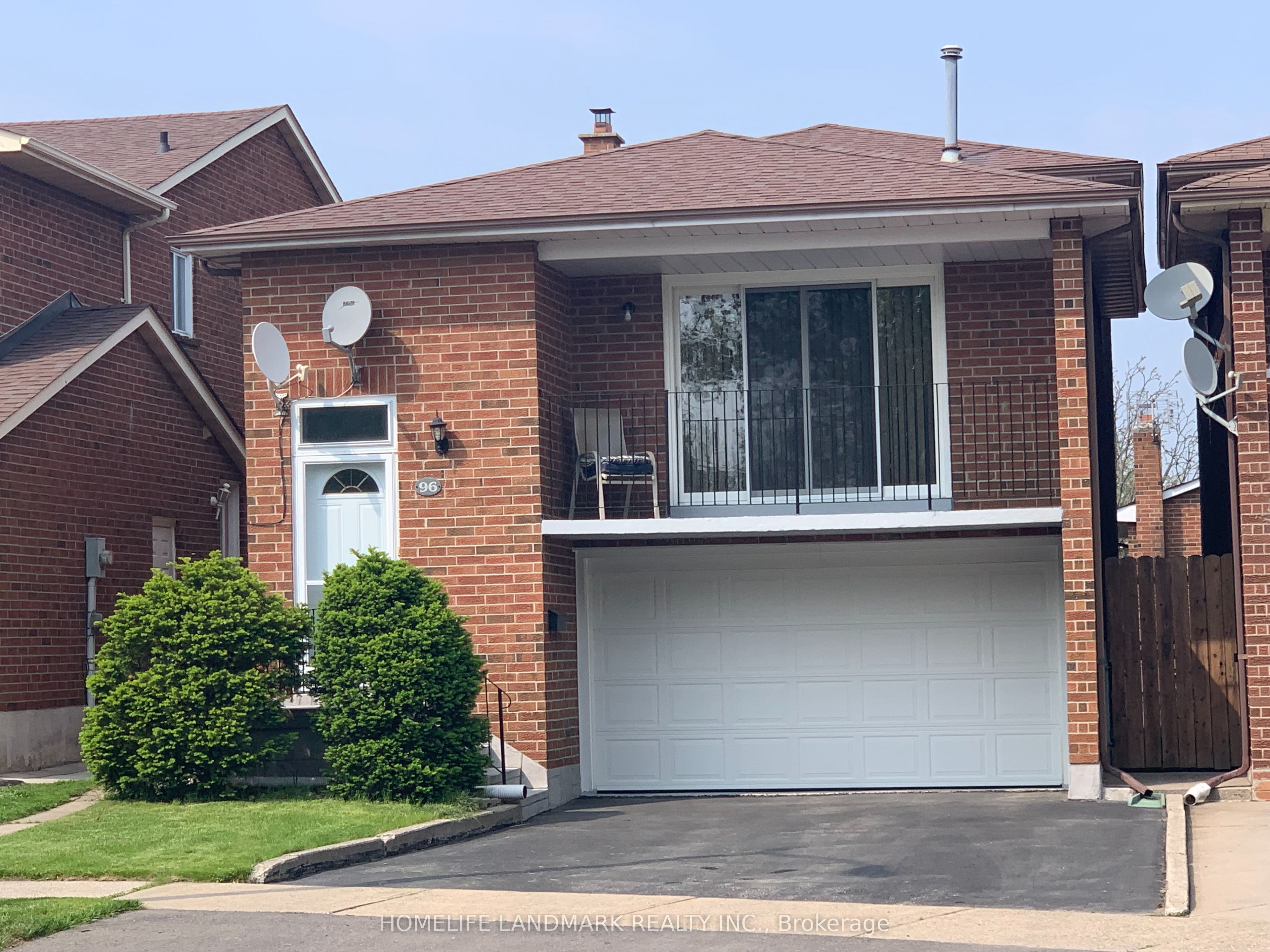 96 Bay Hill Dr Property Photo 1