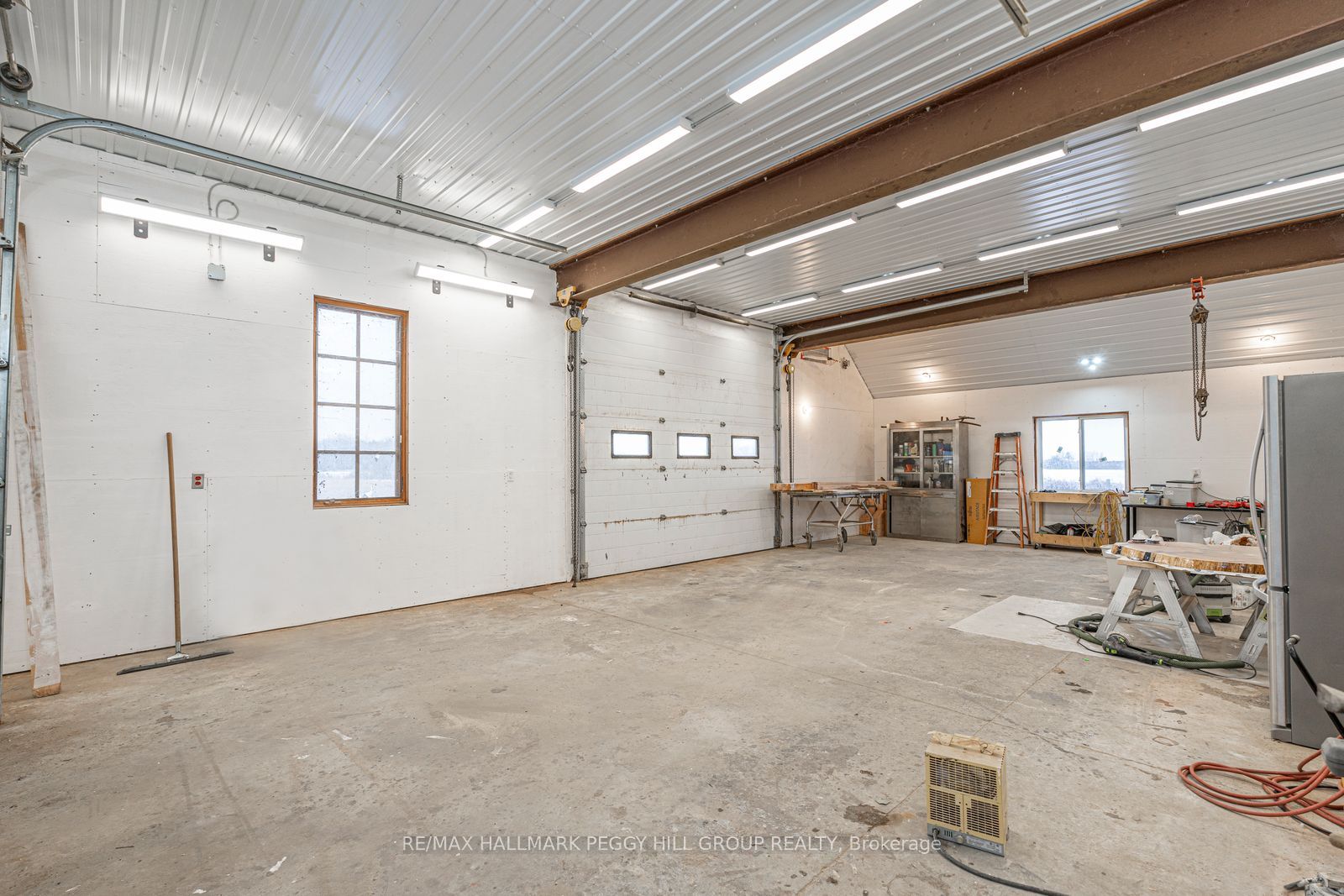 8464 6th Line Property Photo 23