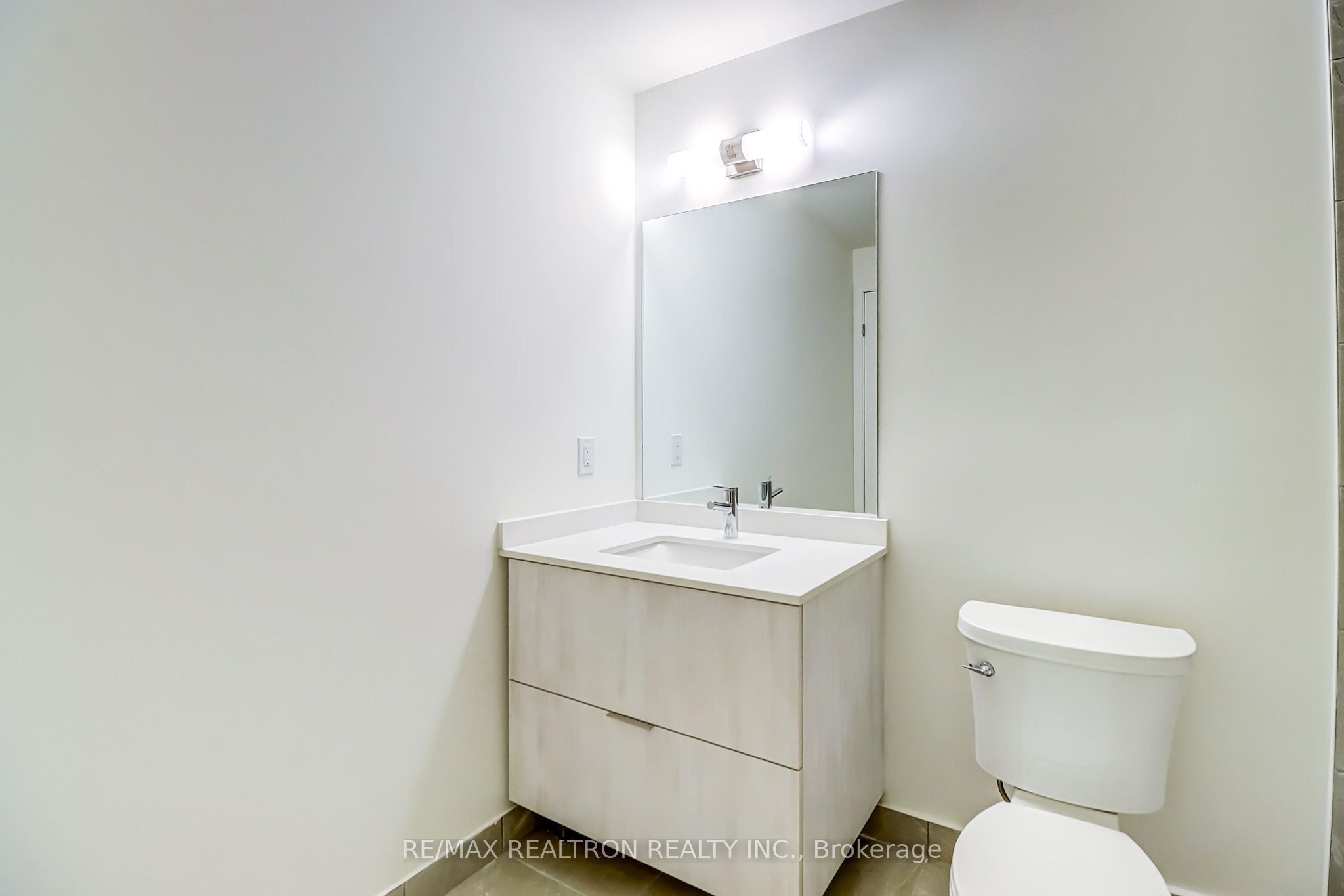 2 David Eyer Rd Property Photo 22