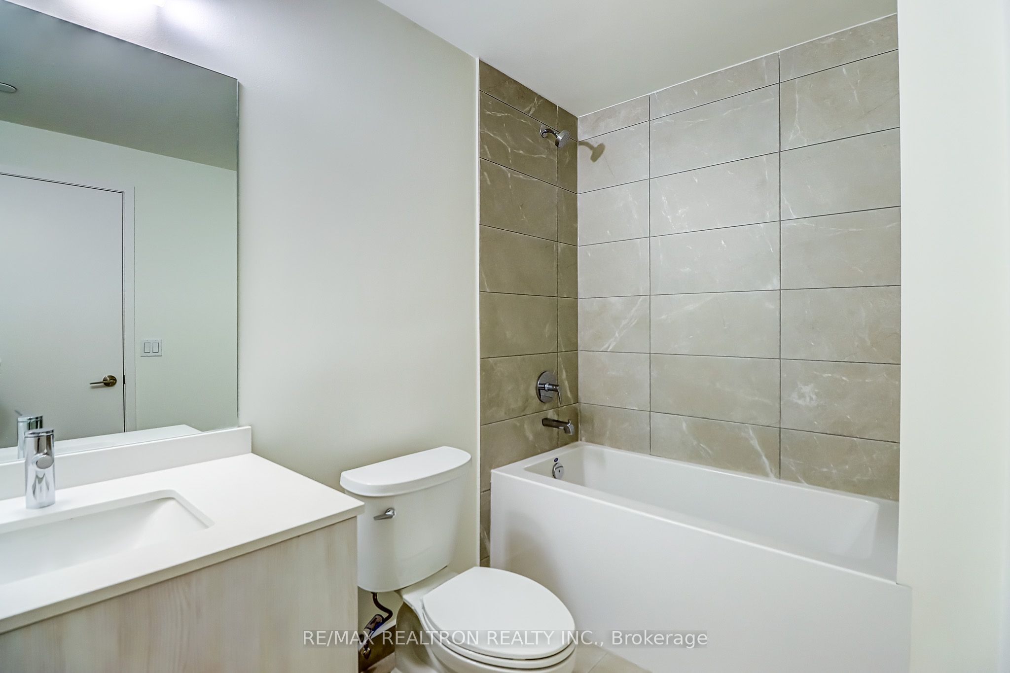 2 David Eyer Rd Property Photo 23