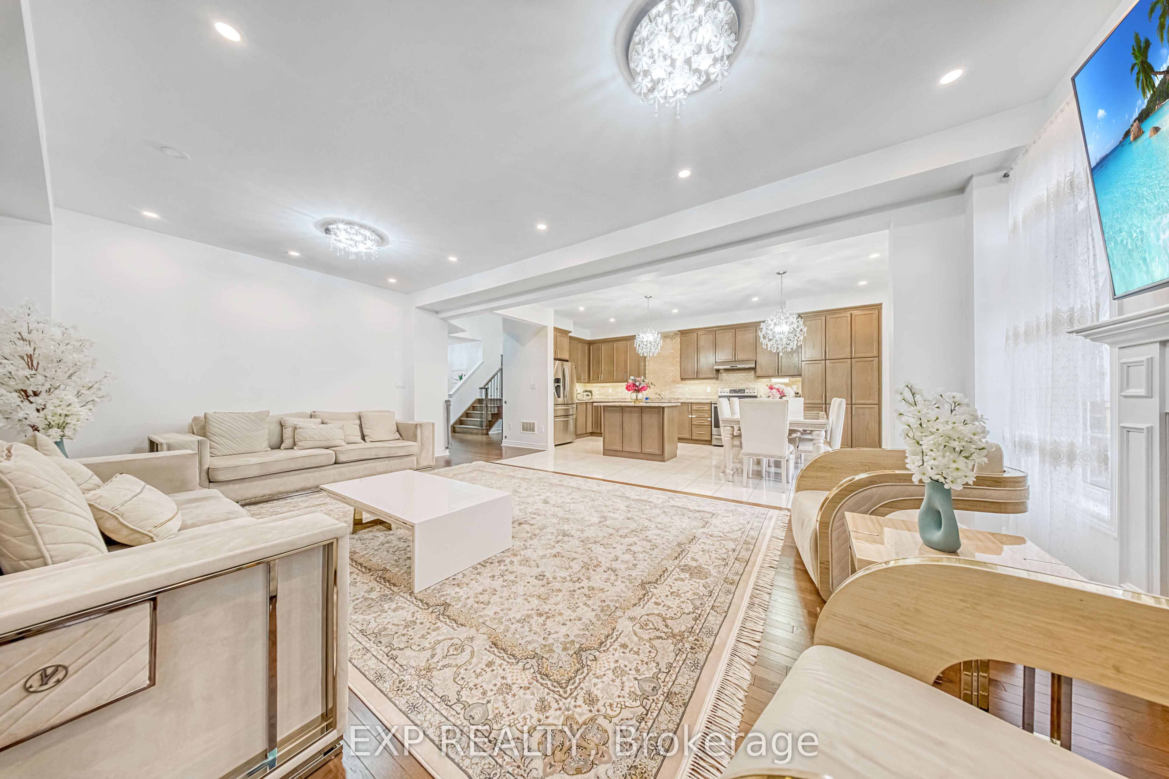166 Inverness Way Property Photo 1