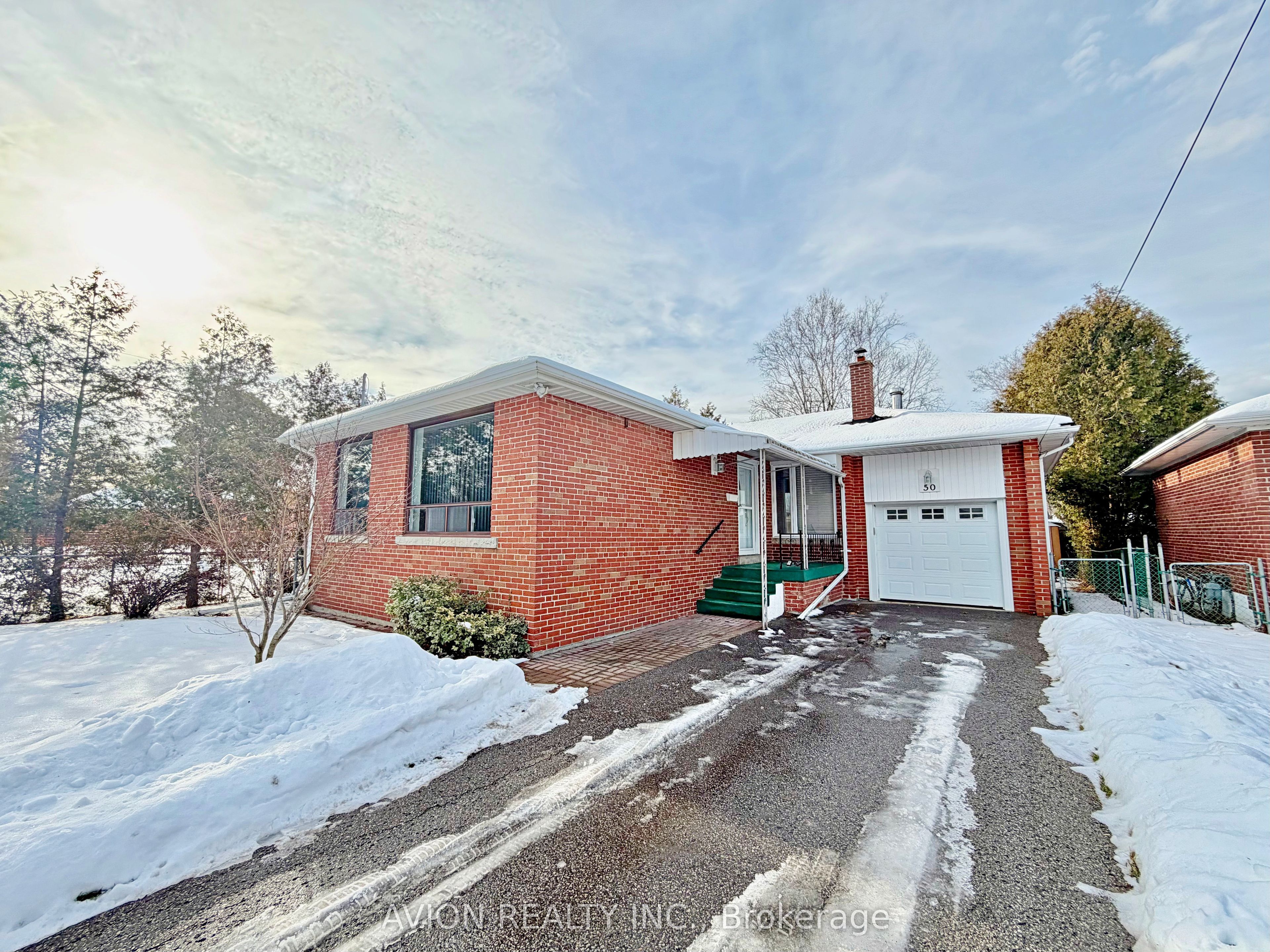 50 Tormore Dr Property Photo 1