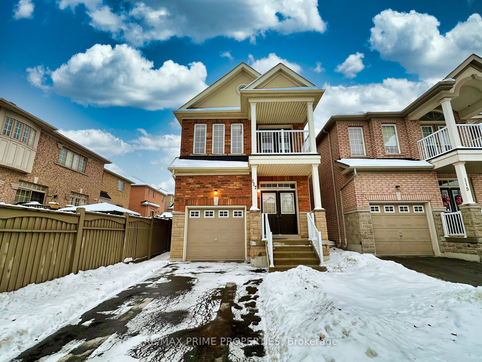 117 Big Hill Cres Property Photo 1