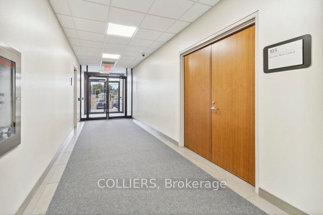 7030 Woodbine Avenue 410 Property Photo 4