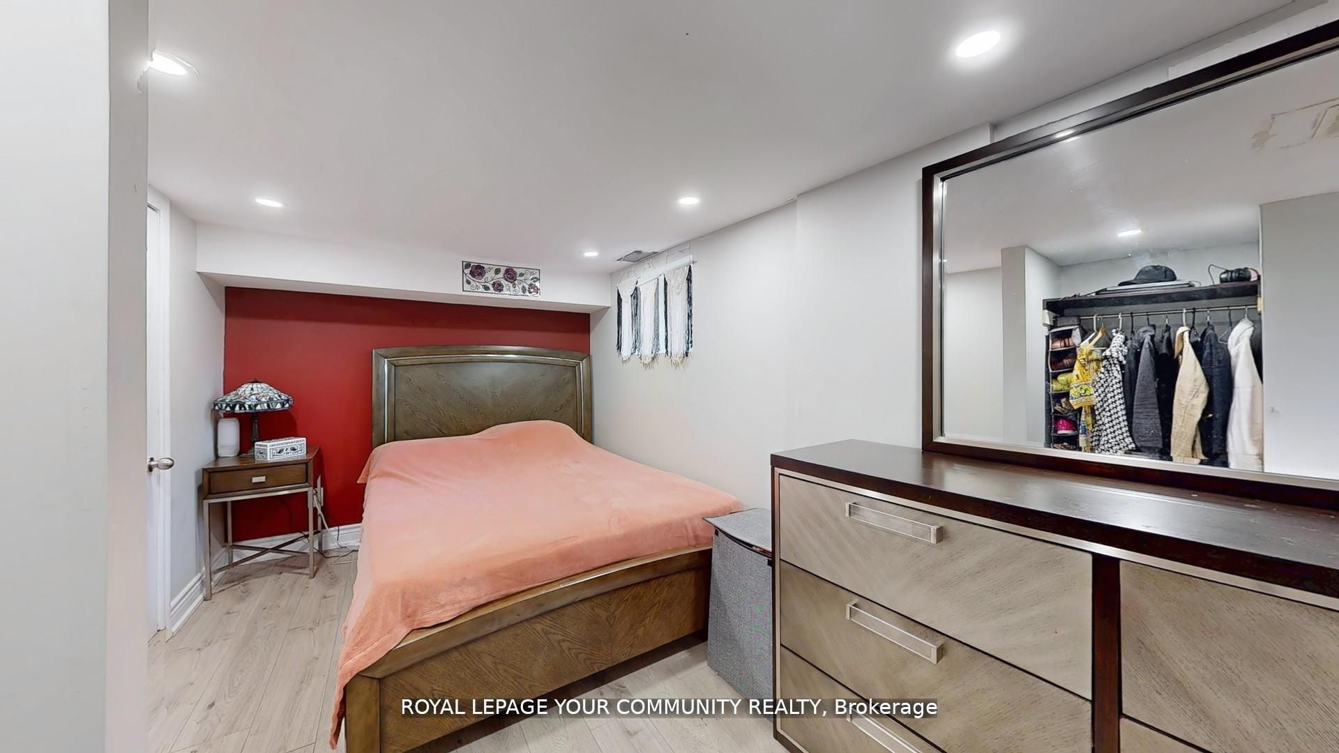 64 Machell Avenue Property Photo 39