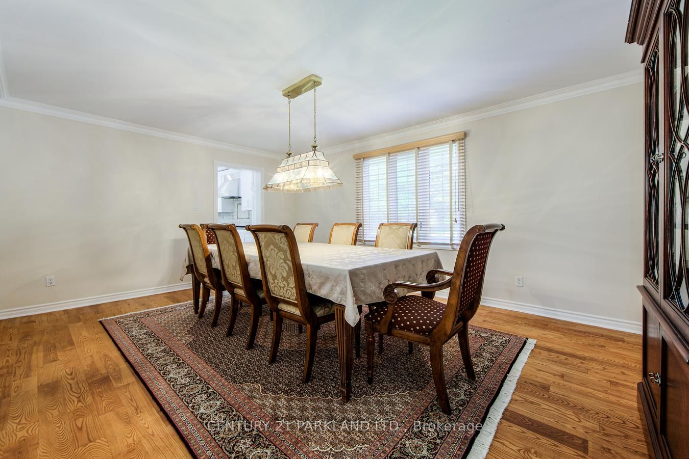 112 Strathearn Avenue Property Photo 6