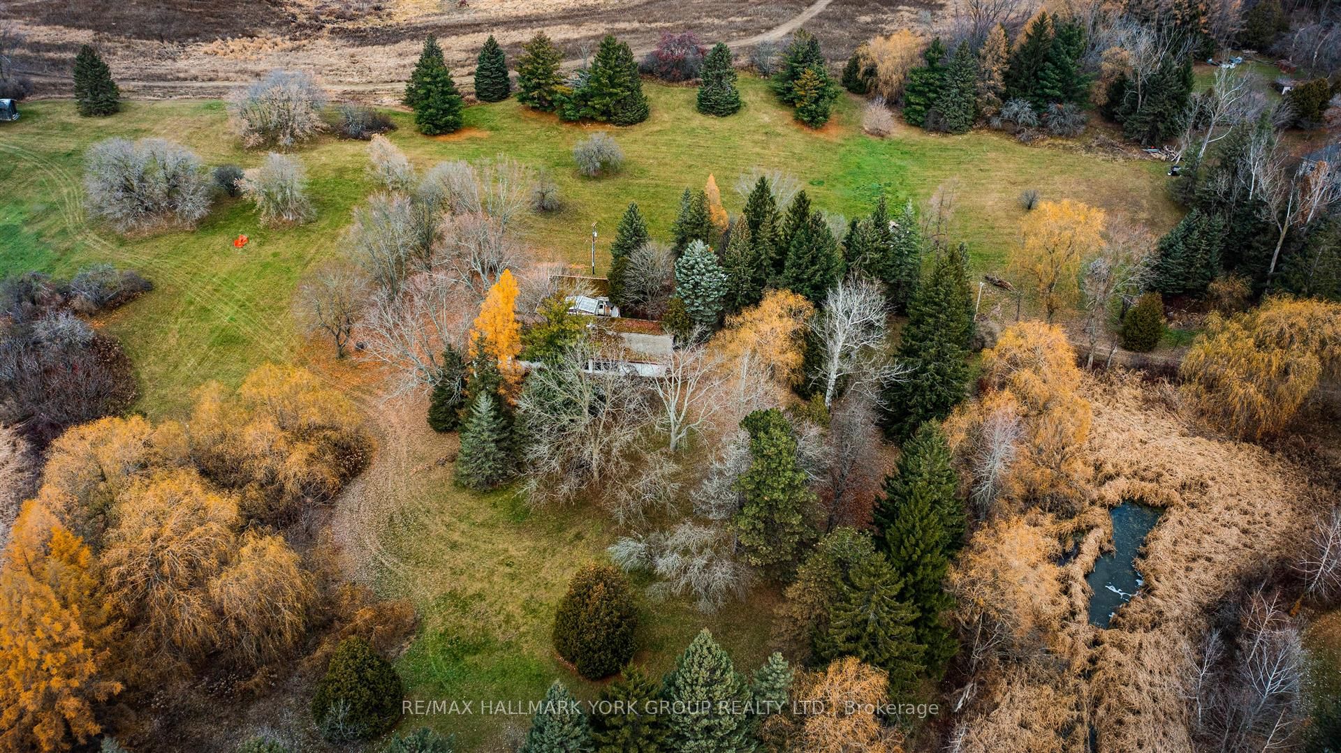 250 South Summit Farm Road Property Photo 4