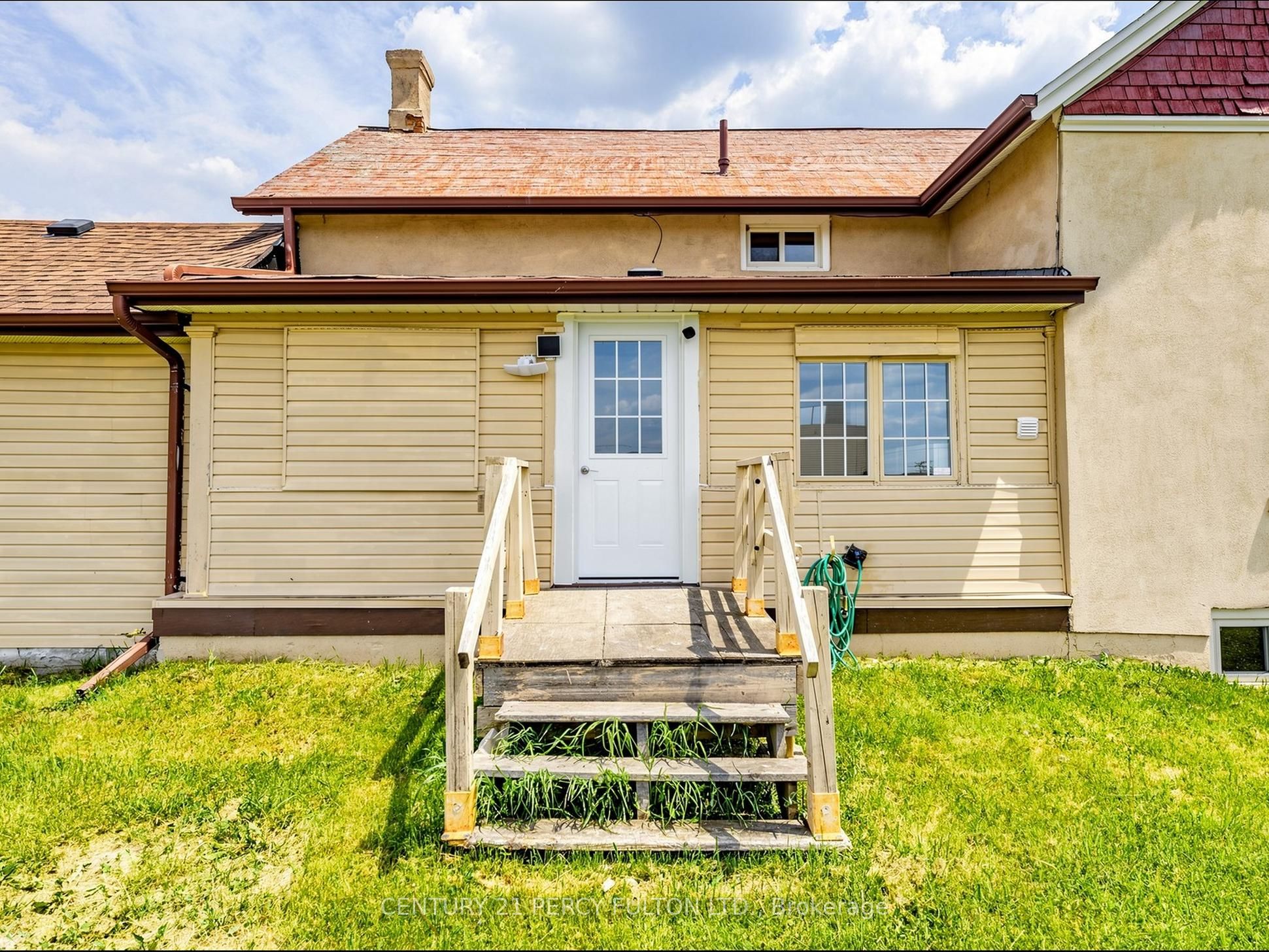 29018 Highway 48 Property Photo 35