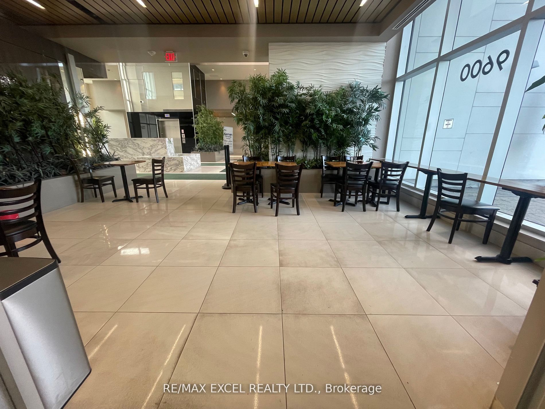 9610 Yonge Street B1 Property Photo 6