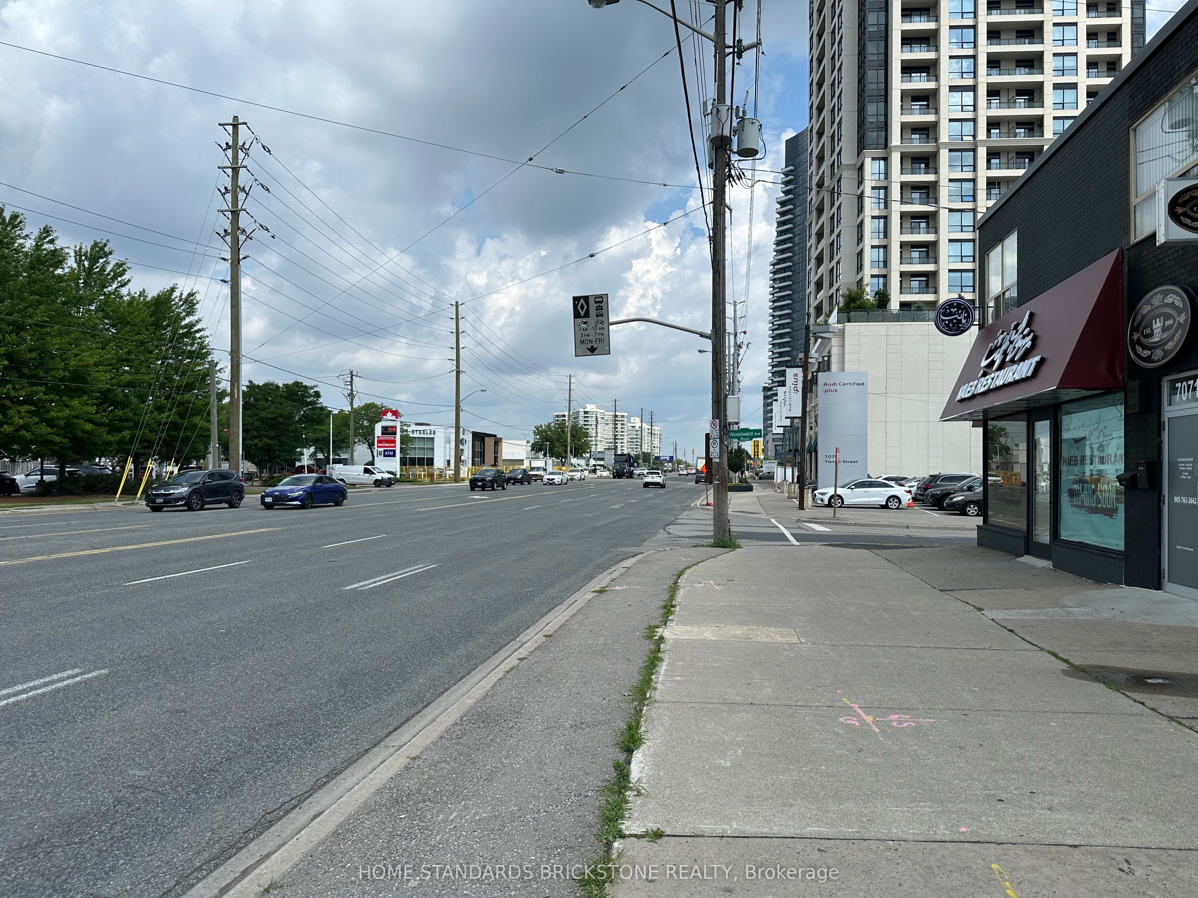 7061 Yonge Street 2c Property Photo 6