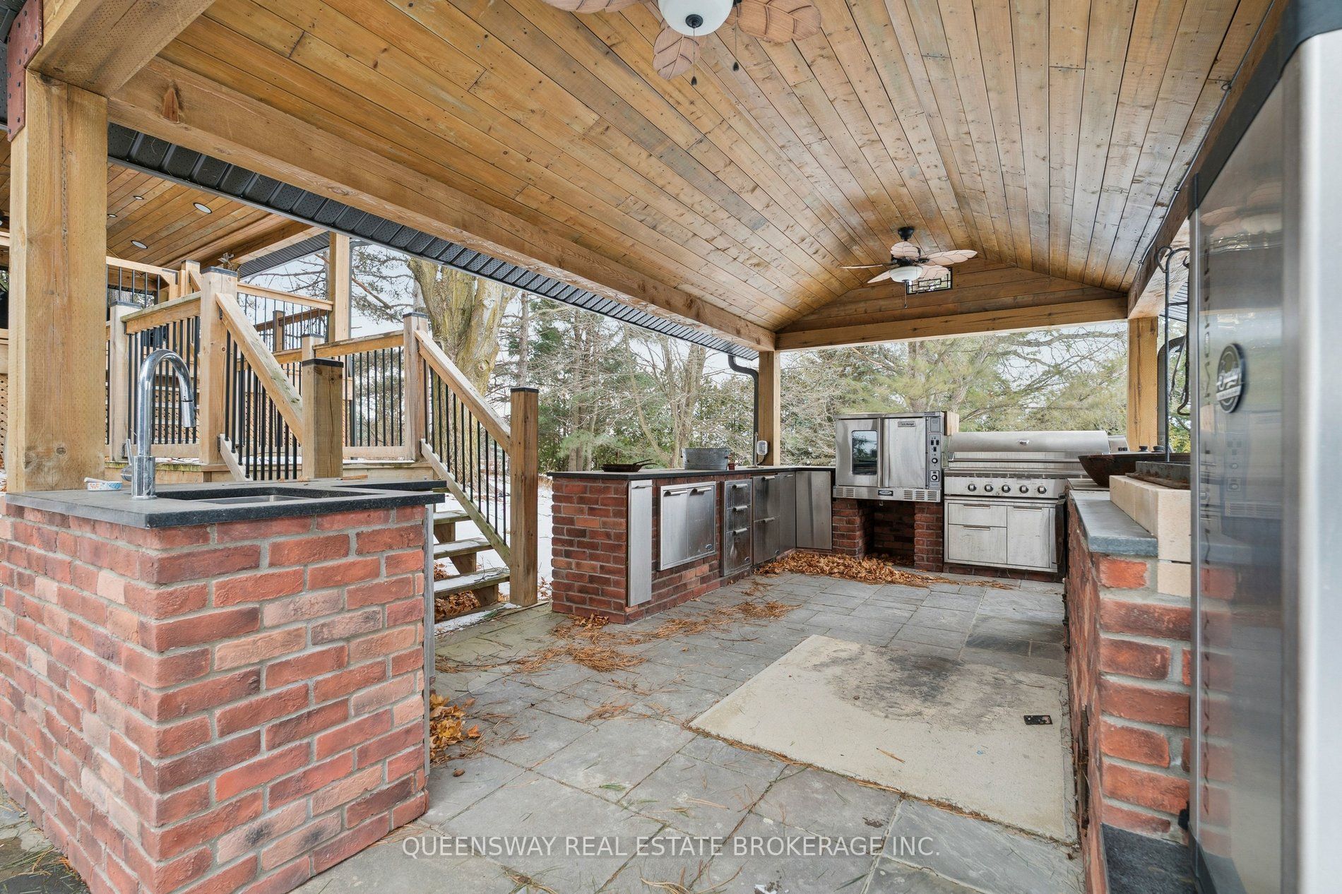 8388 Fifth Side Road Property Photo 35