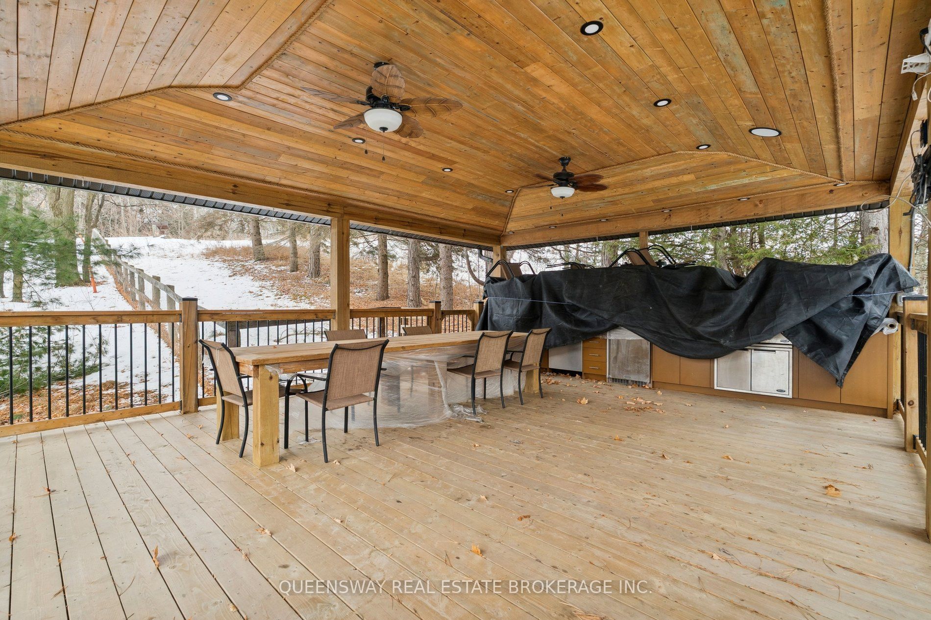 8388 Fifth Side Road Property Photo 37