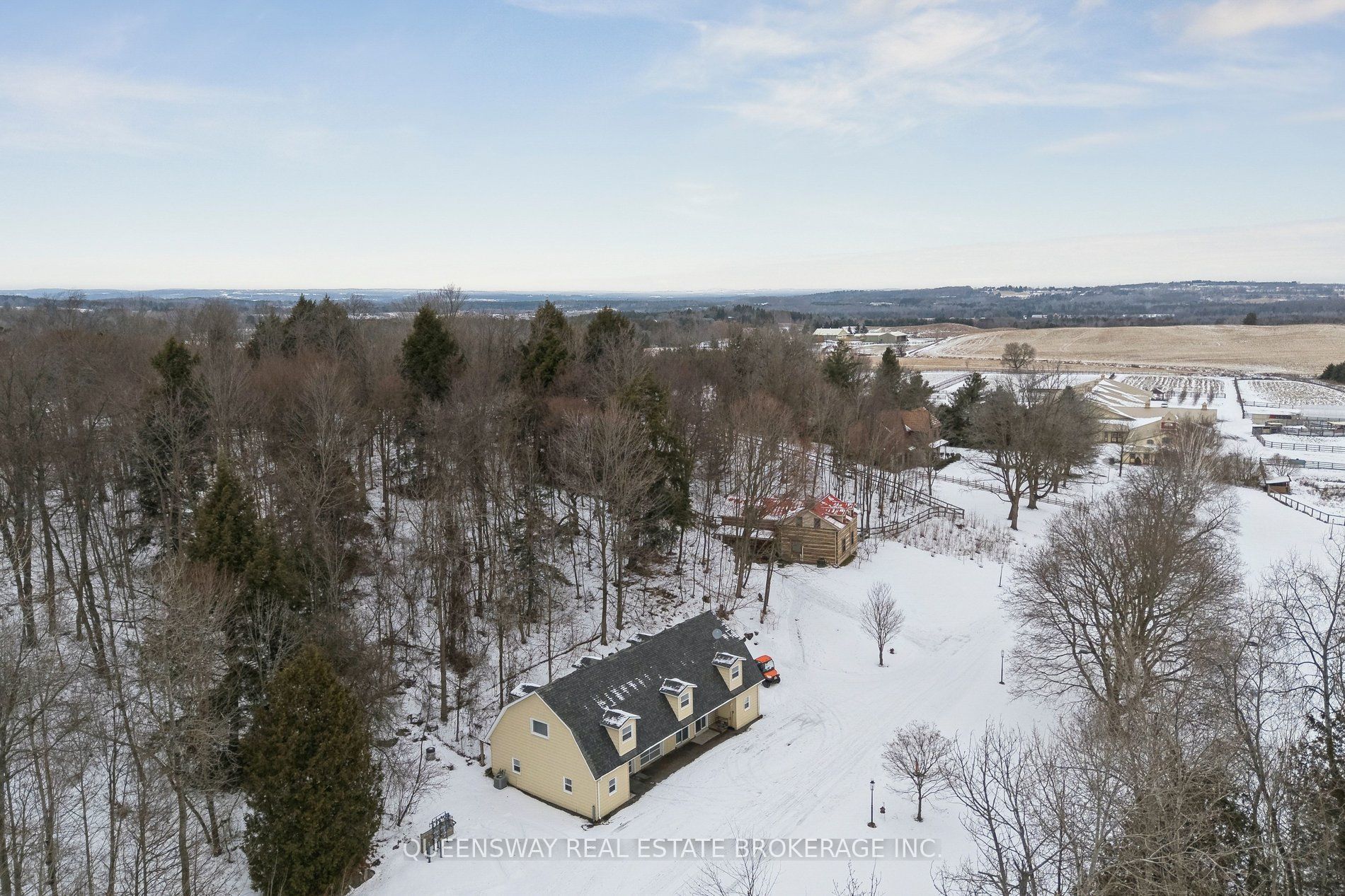 8388 Fifth Side Road Property Photo 44