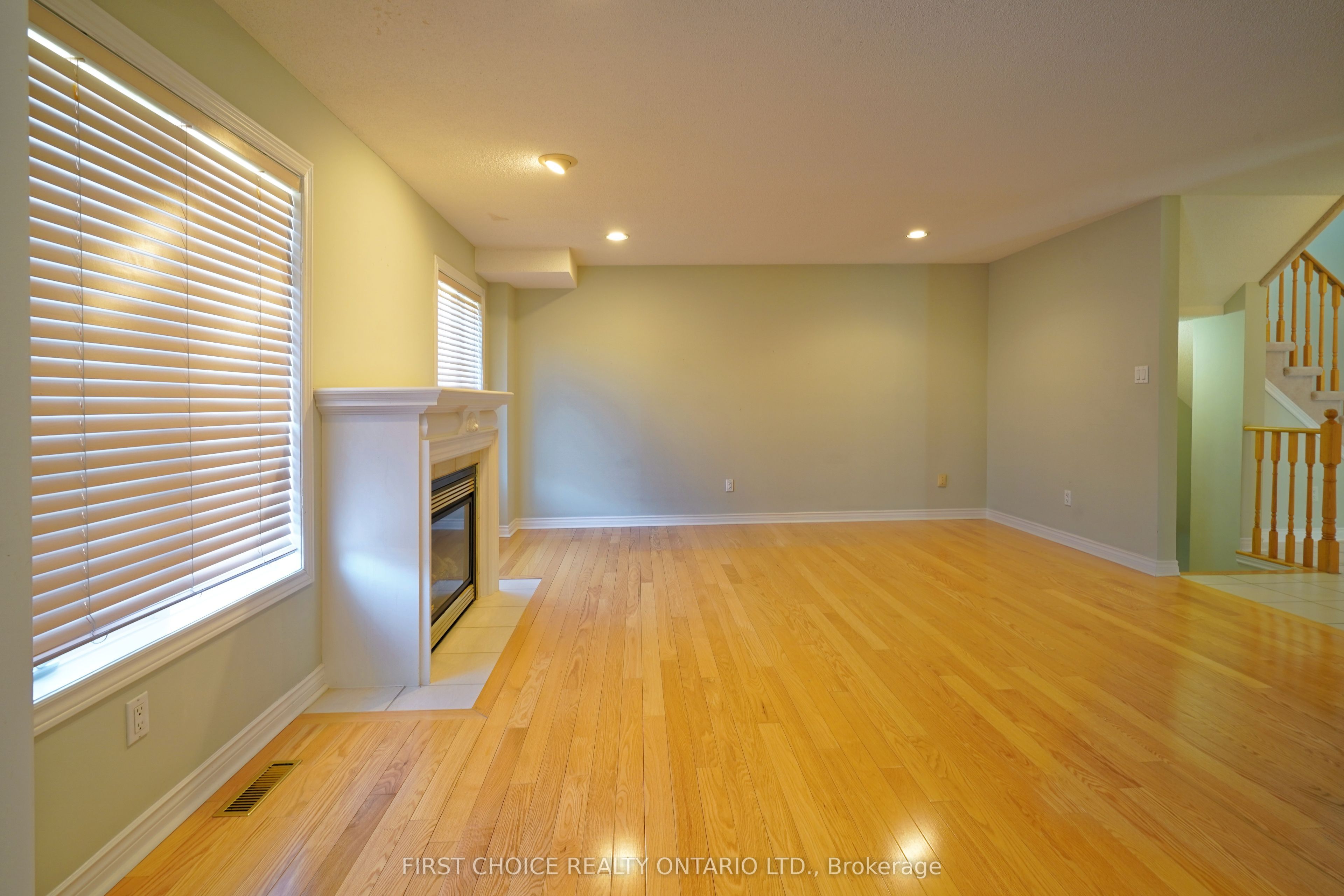 6 Forest Link Court Property Photo 6
