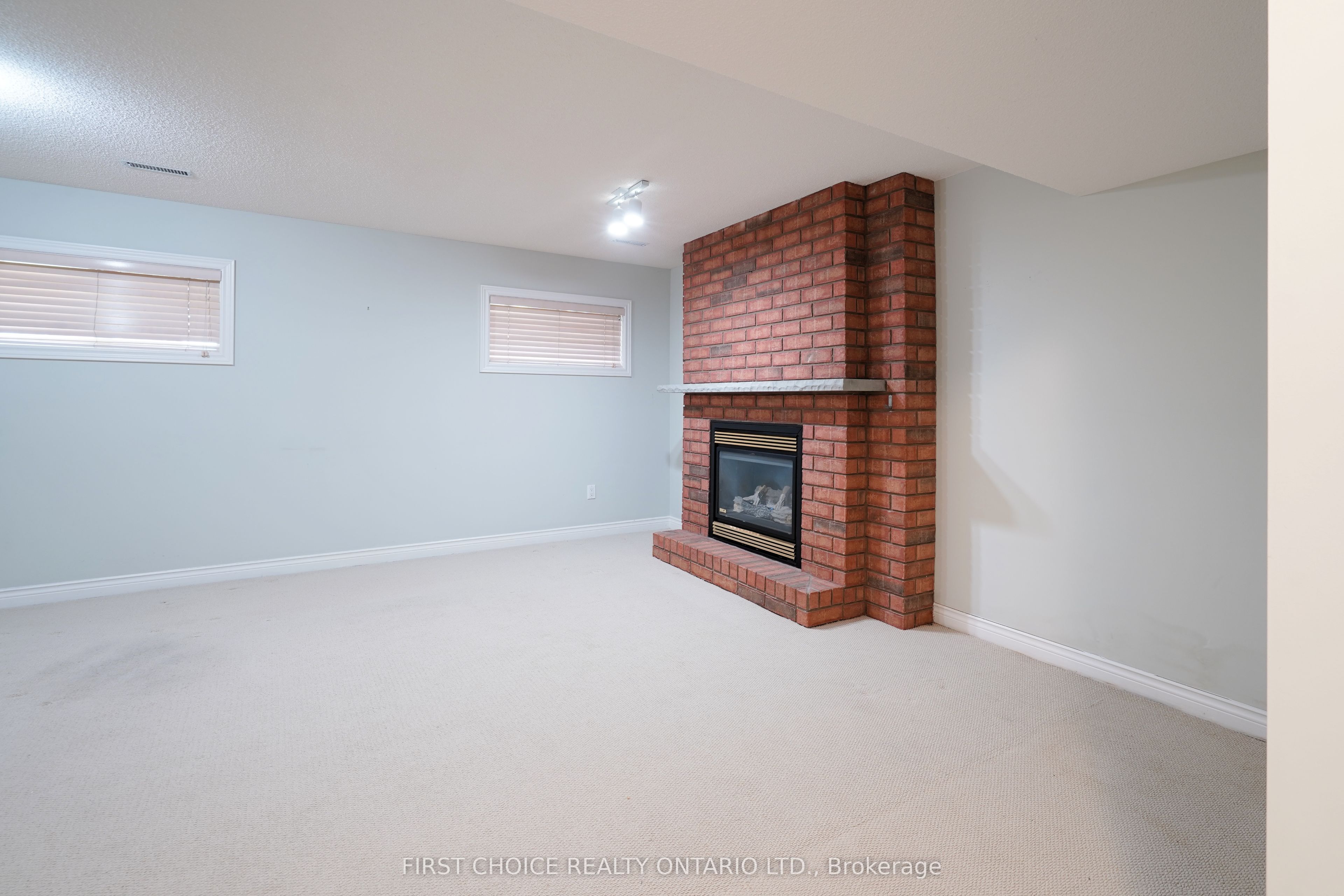 6 Forest Link Court Property Photo 25