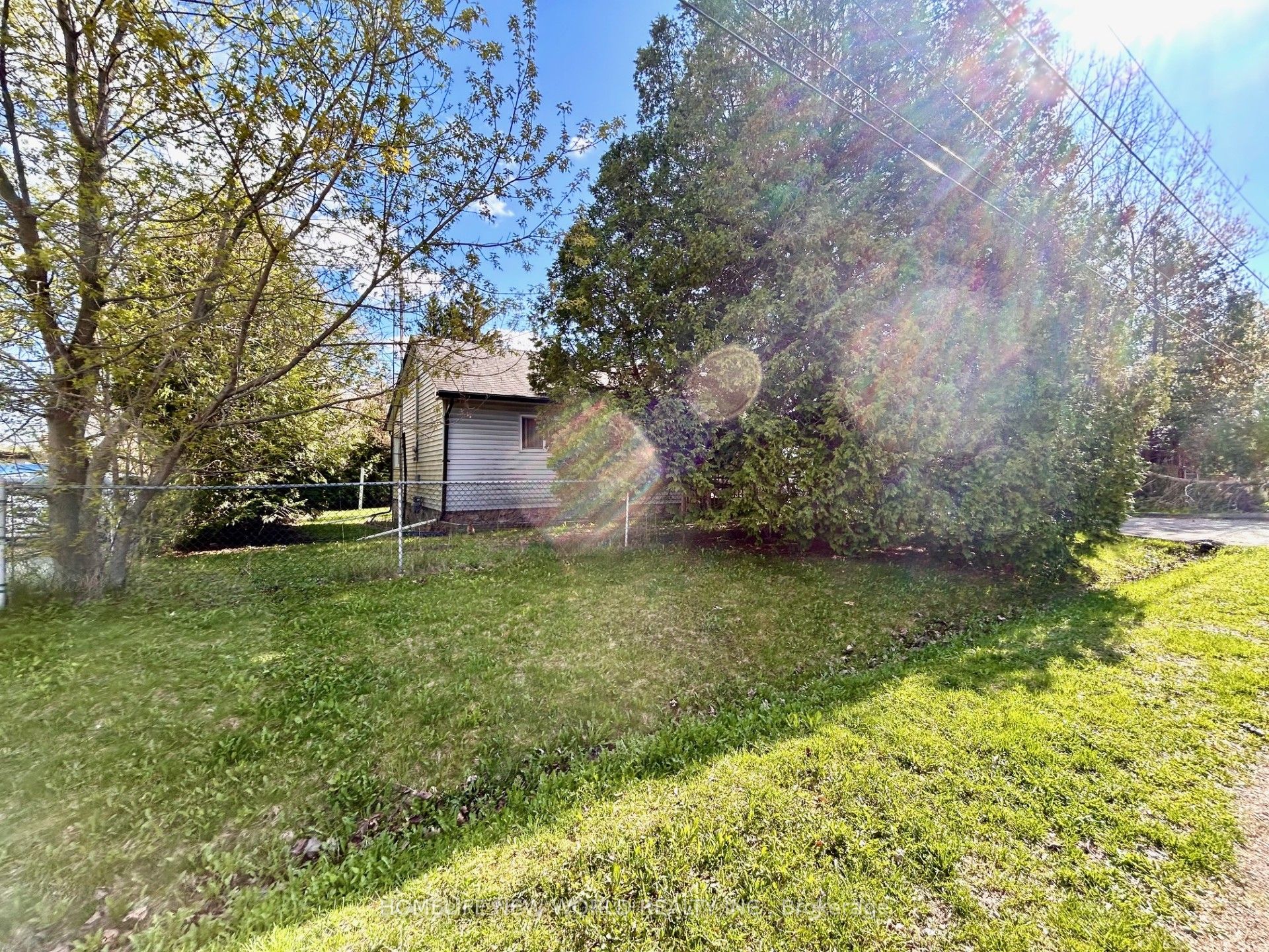 39 Windsor Drive Property Photo 1