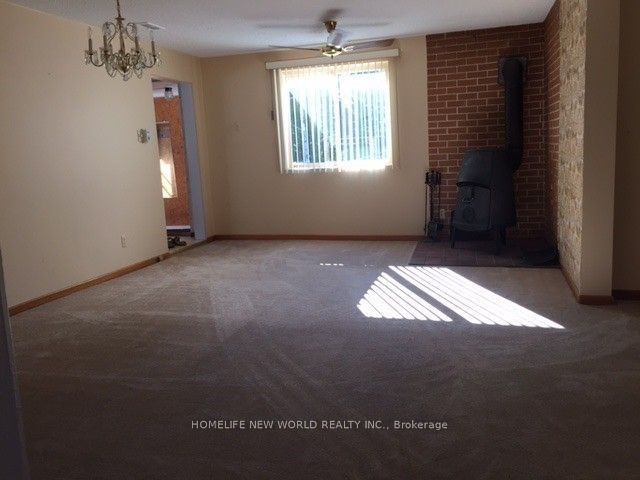 39 Windsor Drive Property Photo 8