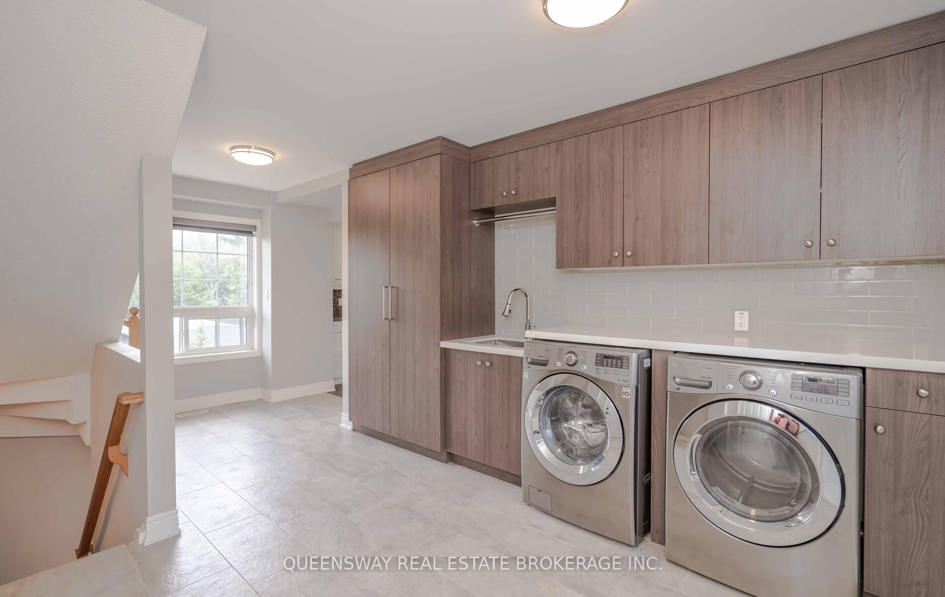 1841 Forest Valley Drive Property Photo 16