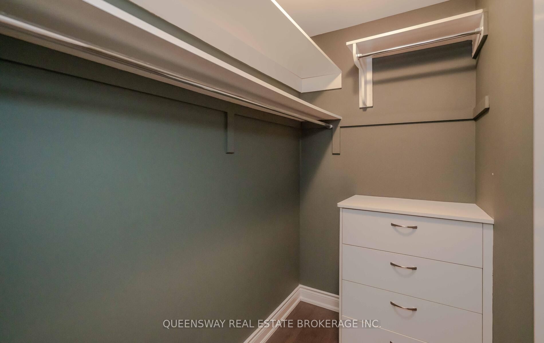1841 Forest Valley Drive Property Photo 20