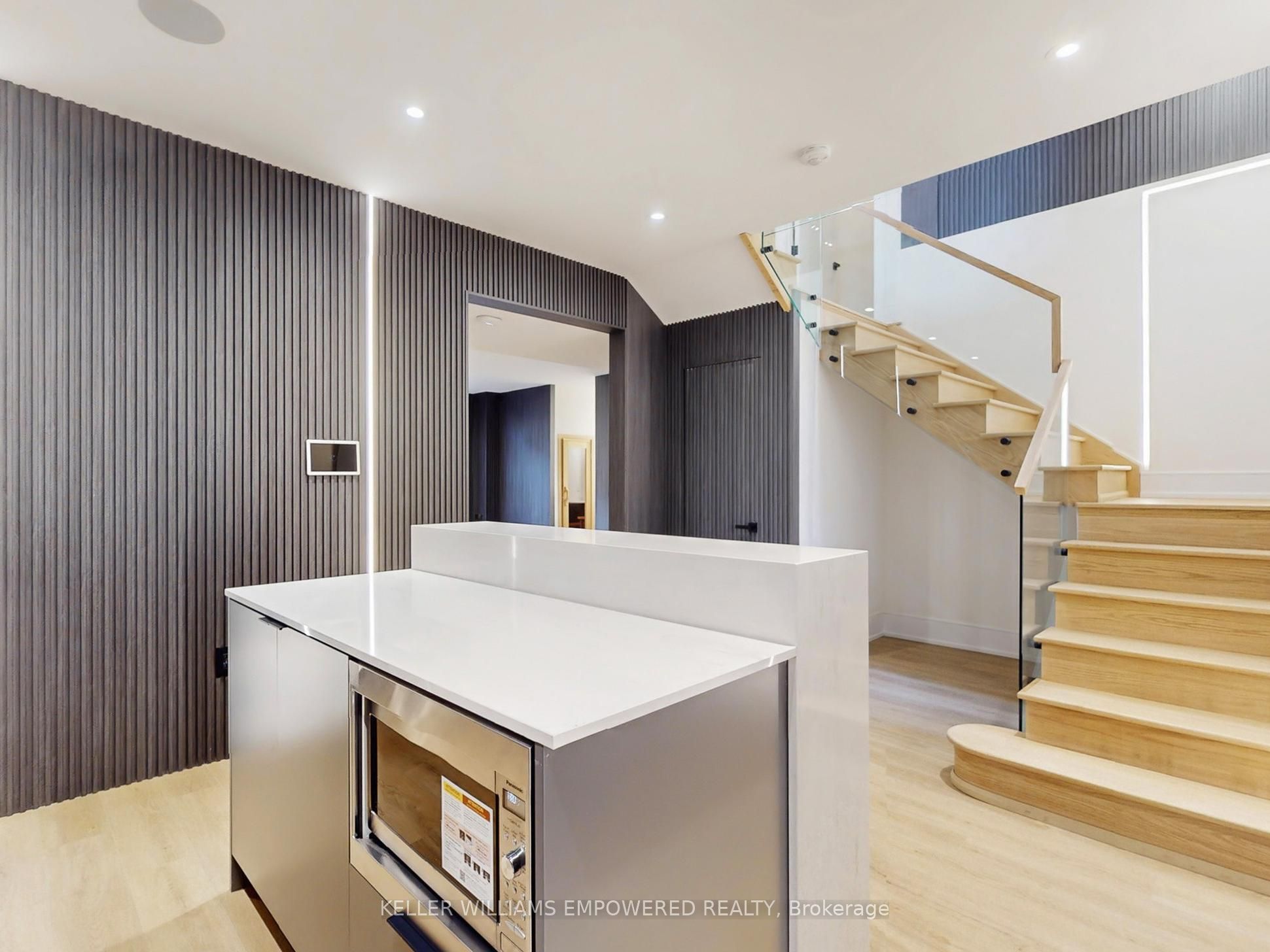 69 Snively Street Property Photo 37