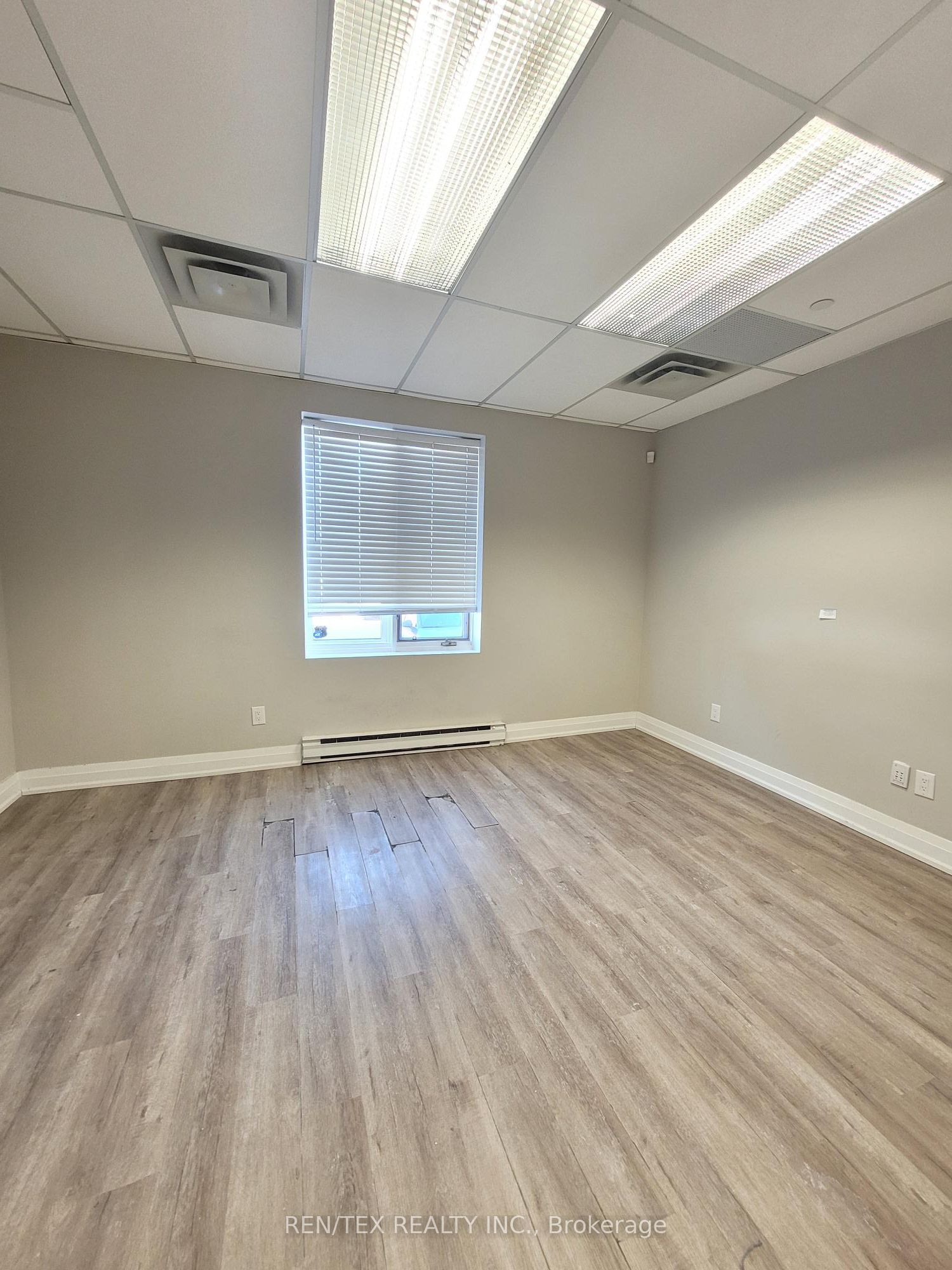 4500 Highway 7 121 Property Photo 9