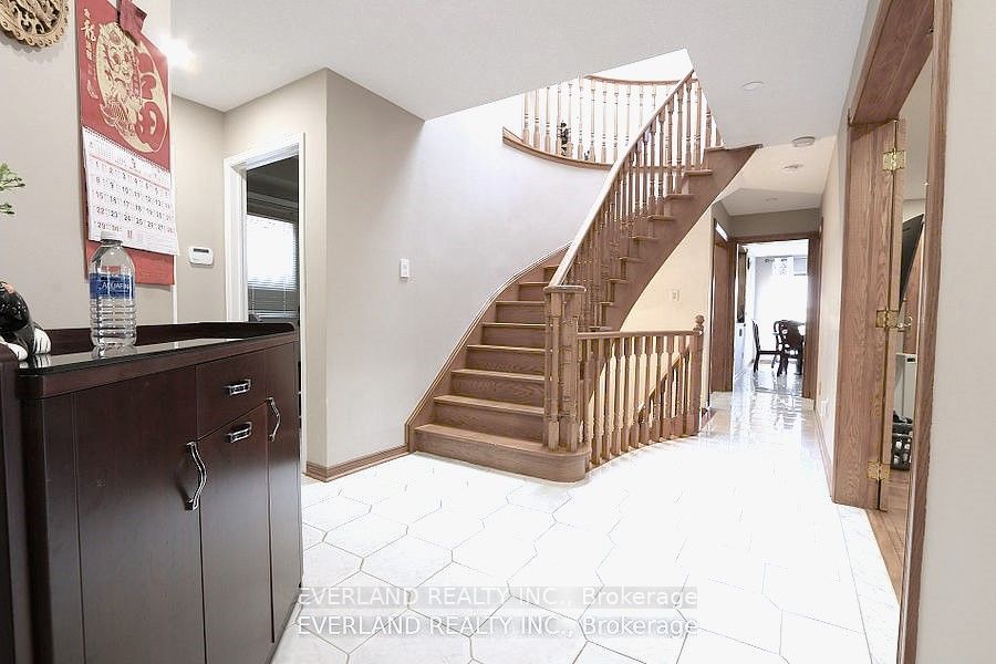87 Kyla Crescent Property Photo 29